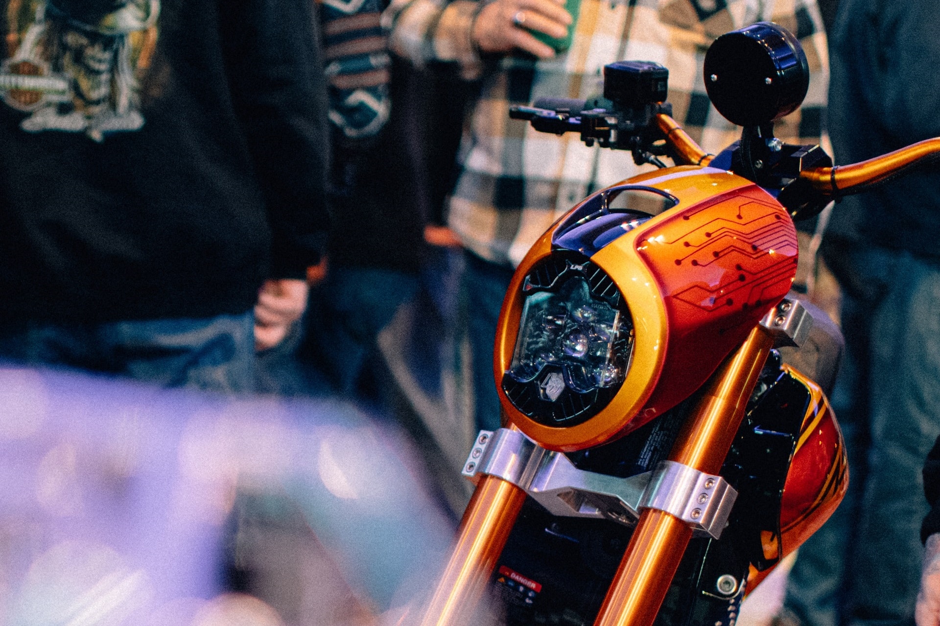 LiveWire presenta dos llamativas preparaciones sobre su S2 Alpinista con motivo del Mama Tried Motorcycle Show 2026