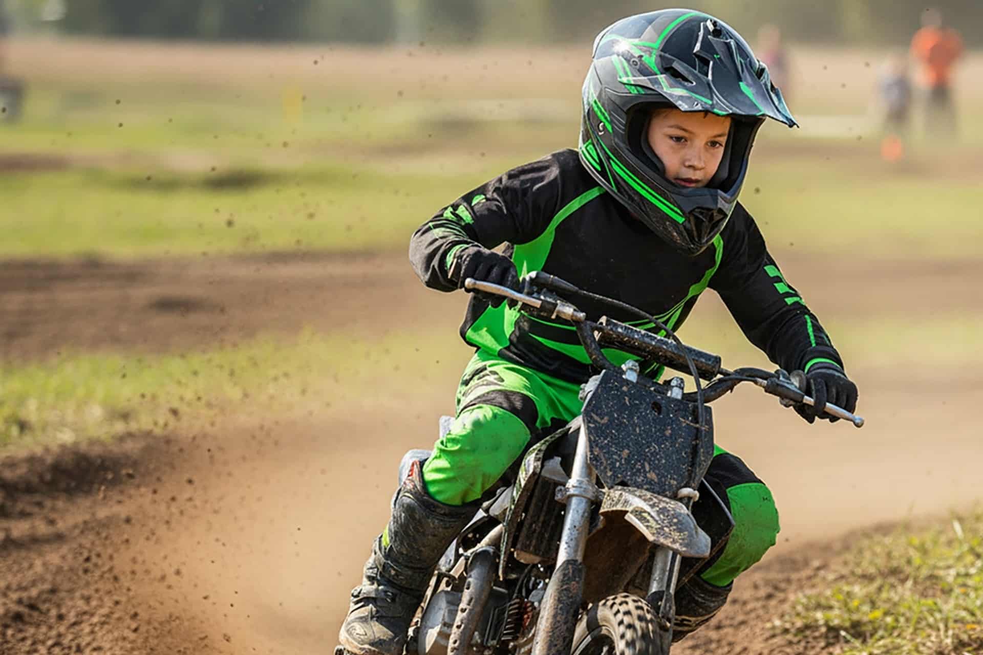 CGM presenta los nuevos cascos infantiles 265 Micro Y 267 Dirt-X para celebrar el Día del Padre