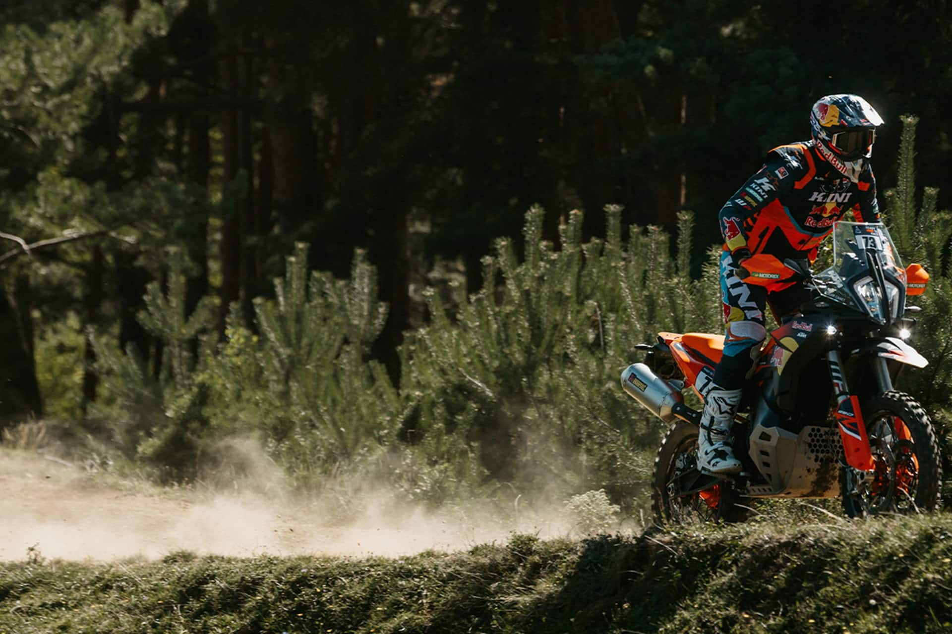 KTM 890 Adventure R Rally 2026: Rendimiento off-road sin concesiones