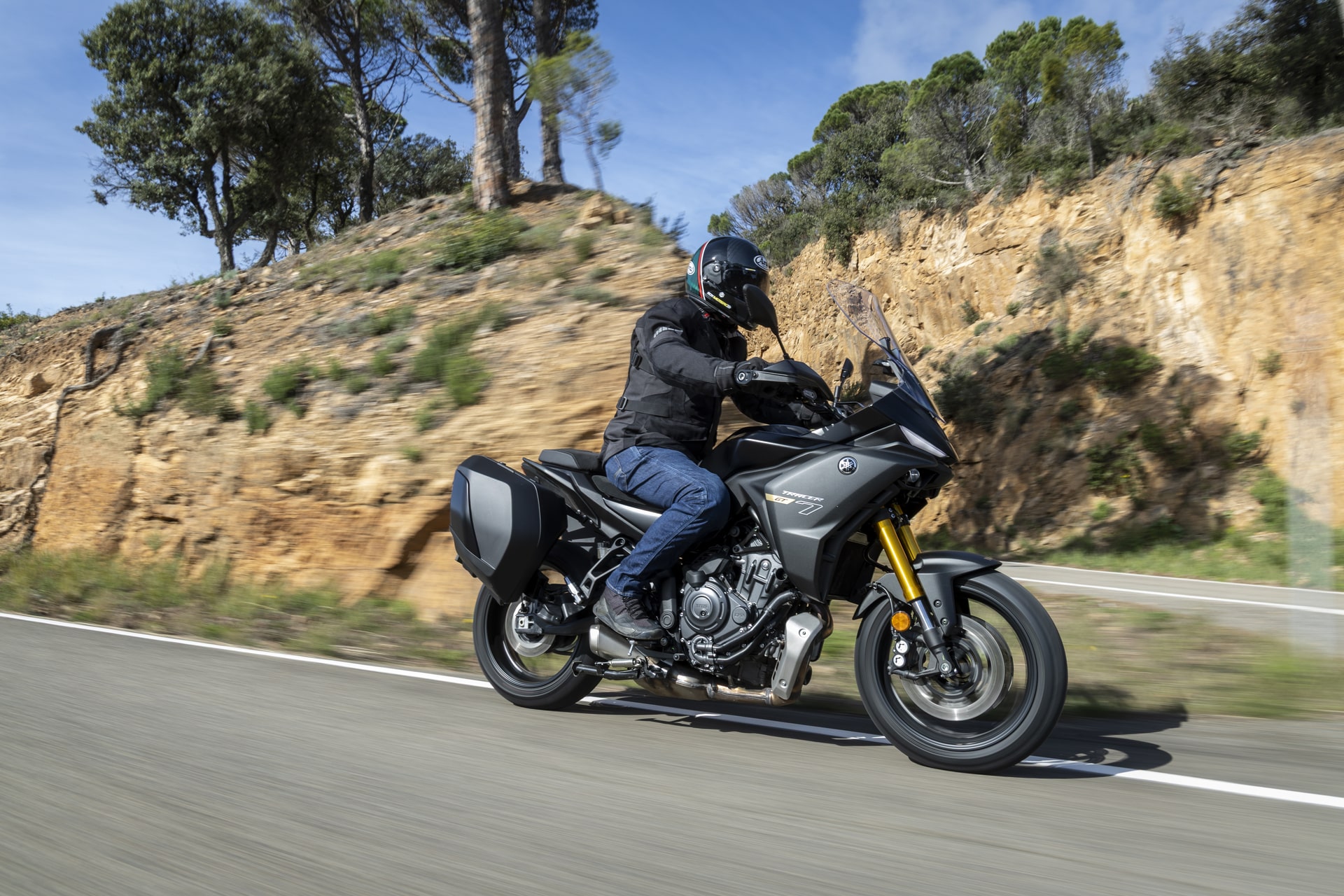 Prueba Yamaha Tracer 7/GT Y-AMT 2026