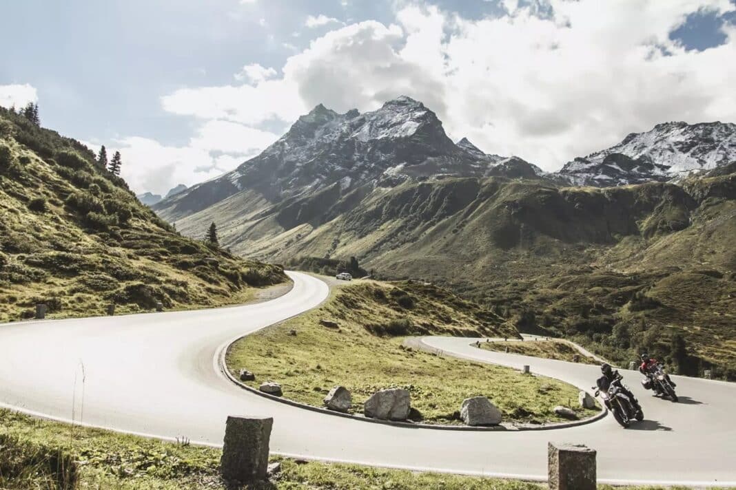 La icónica carretera alpina la Silvretta-Hochalpenstrasse estará cerrada al tráfico hasta al menos el año 2030