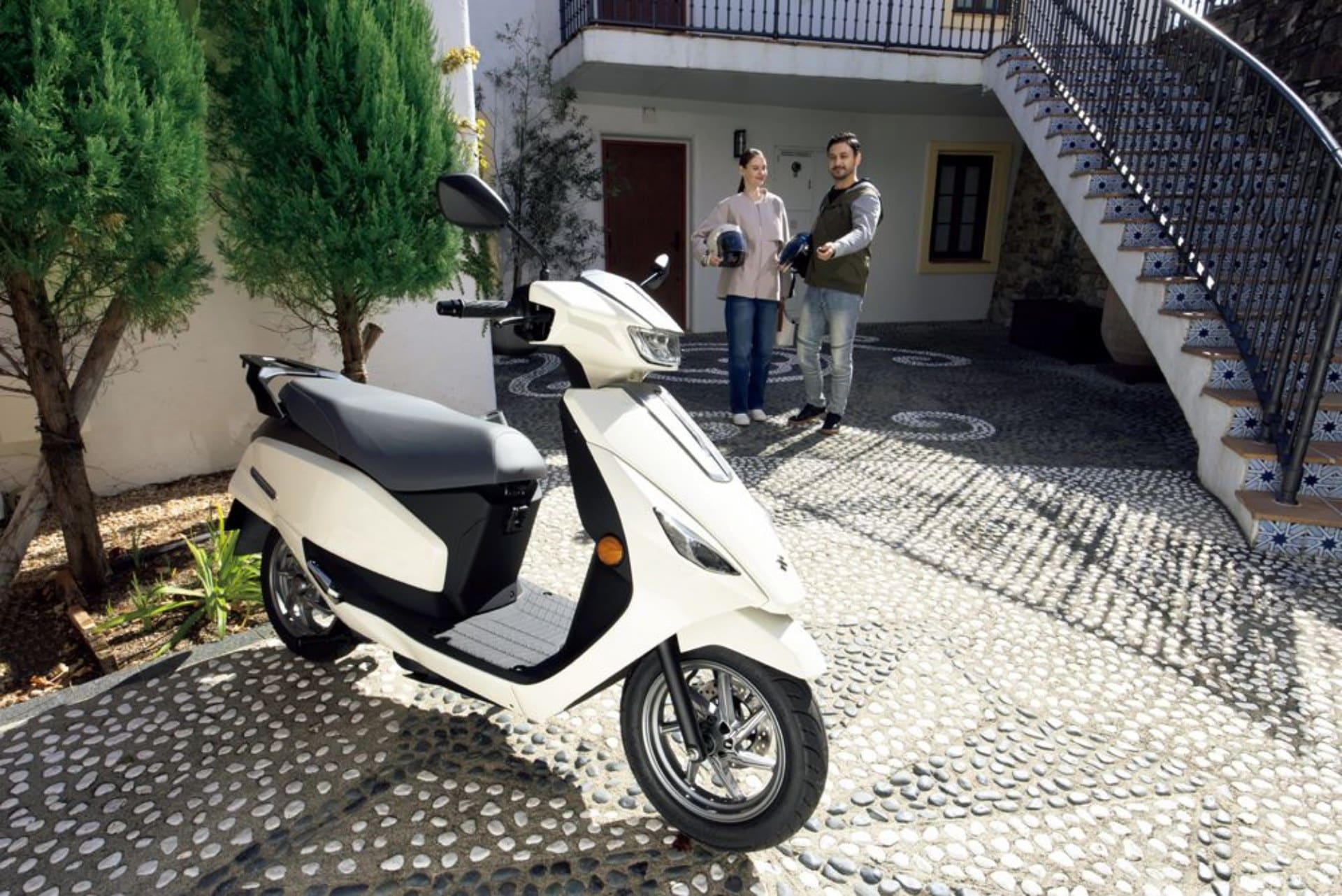 Suzuki e-Address Kanadevia