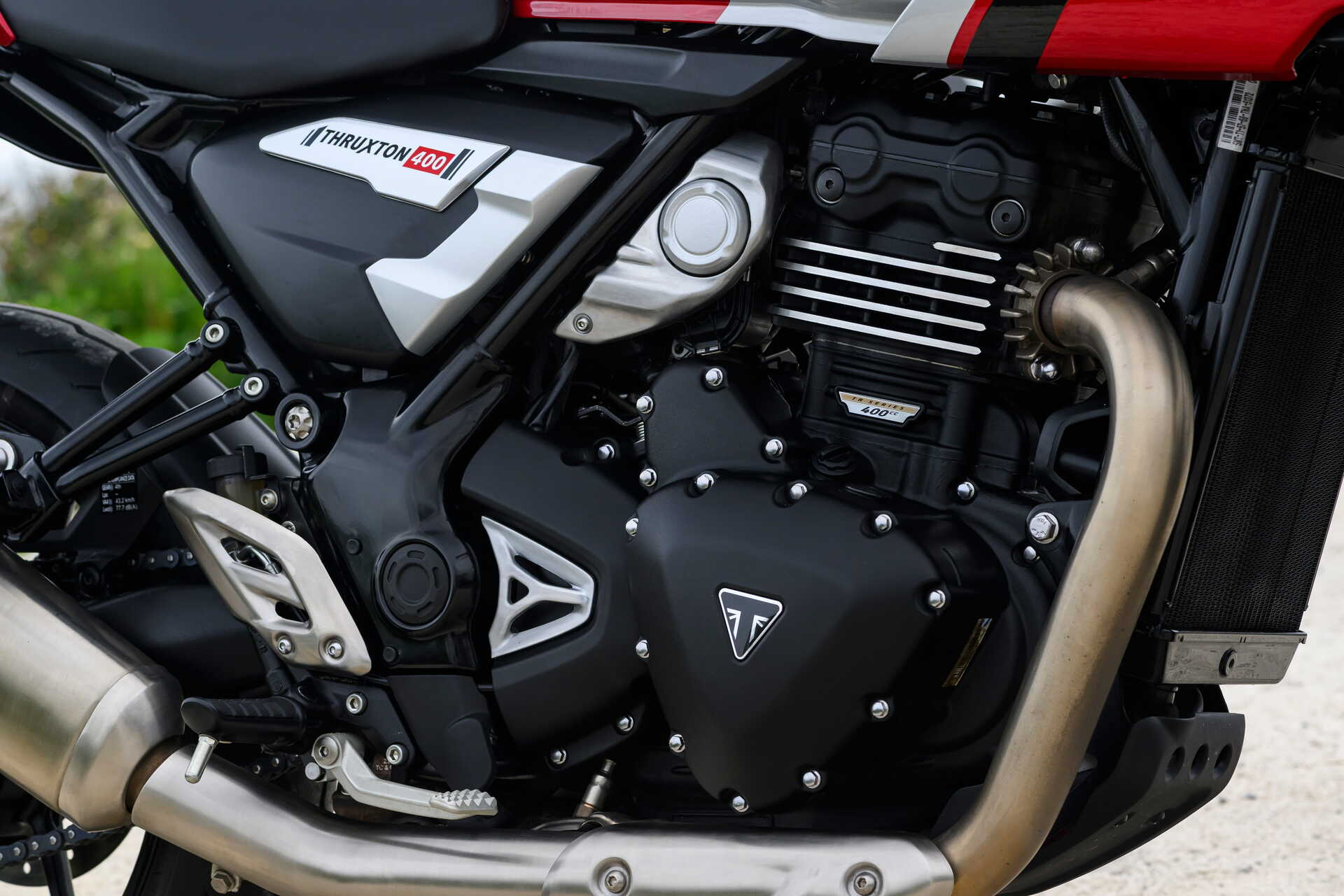 Prueba Triumph Tracker 400 y Triumph Thruxton 400