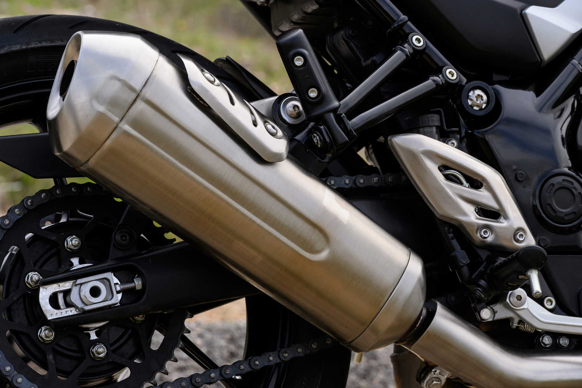 Prueba Triumph Tracker 400 y Triumph Thruxton 400
