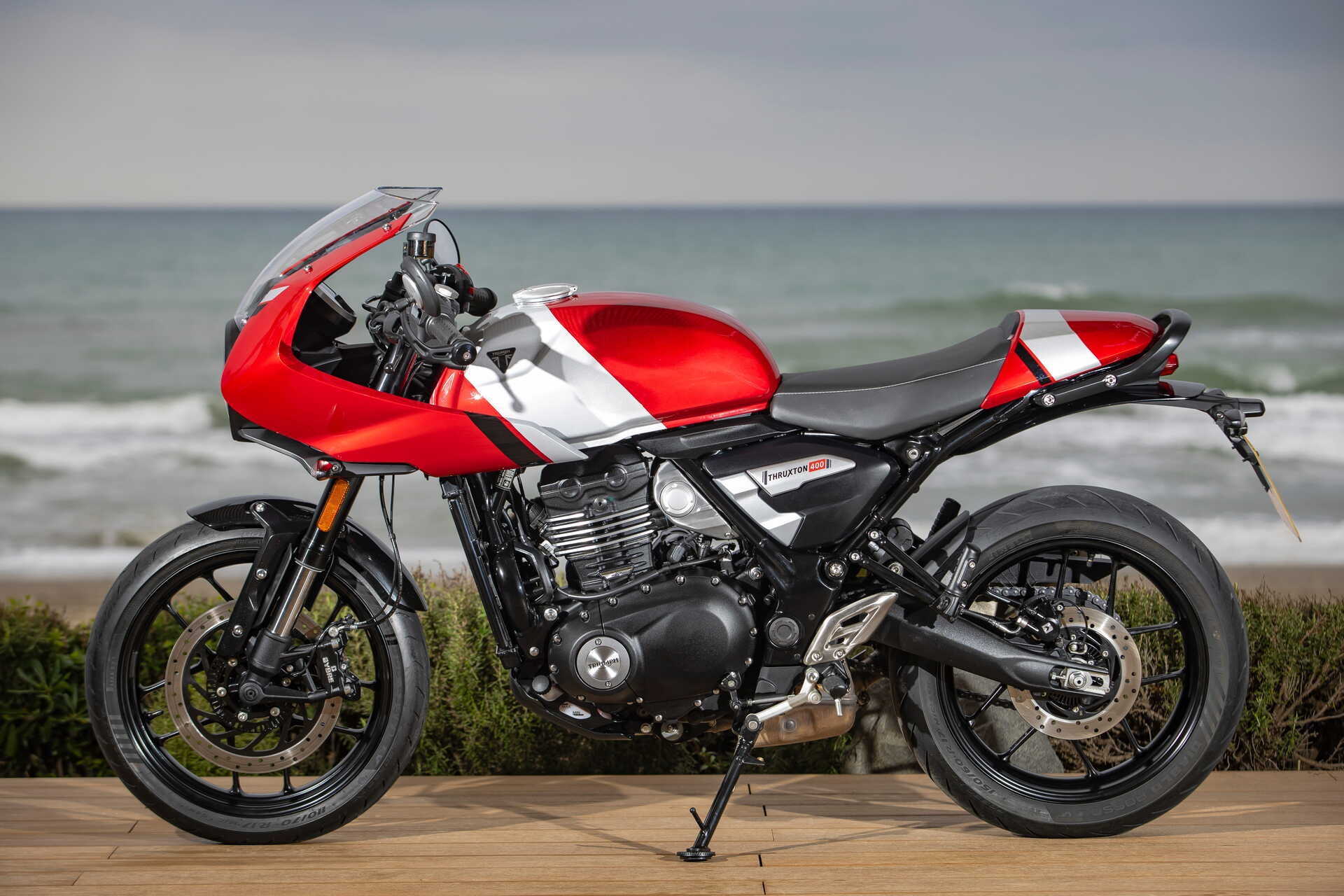 Prueba Triumph Tracker 400 y Triumph Thruxton 400