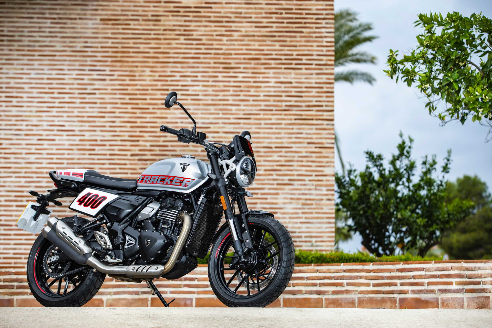 Prueba Triumph Tracker 400 y Triumph Thruxton 400