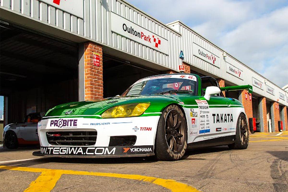 El británico estuvo probando en Oulton Park