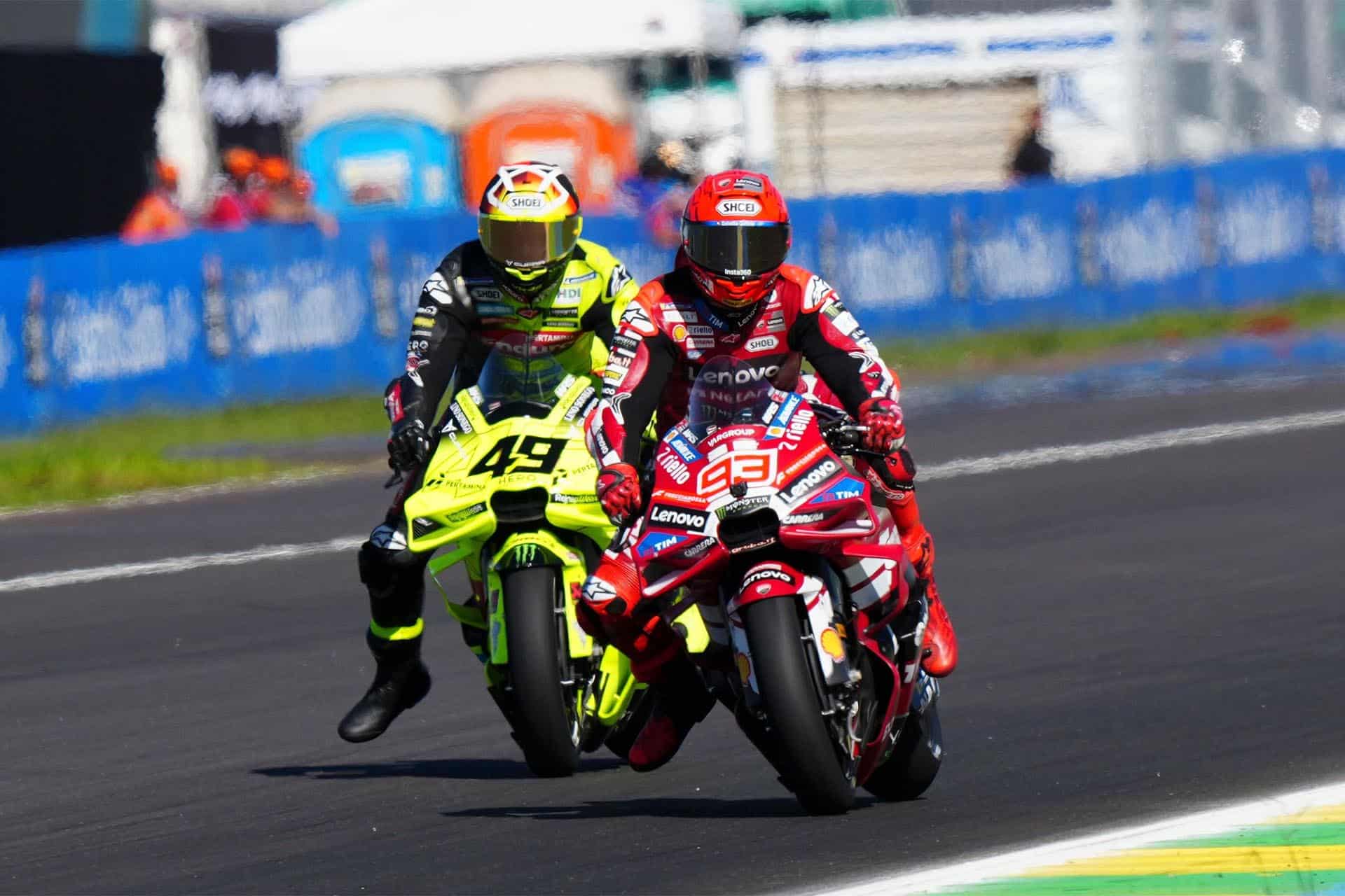 Márquez y Di Giannantonio protagonizaron dos duelos de gran intensidad