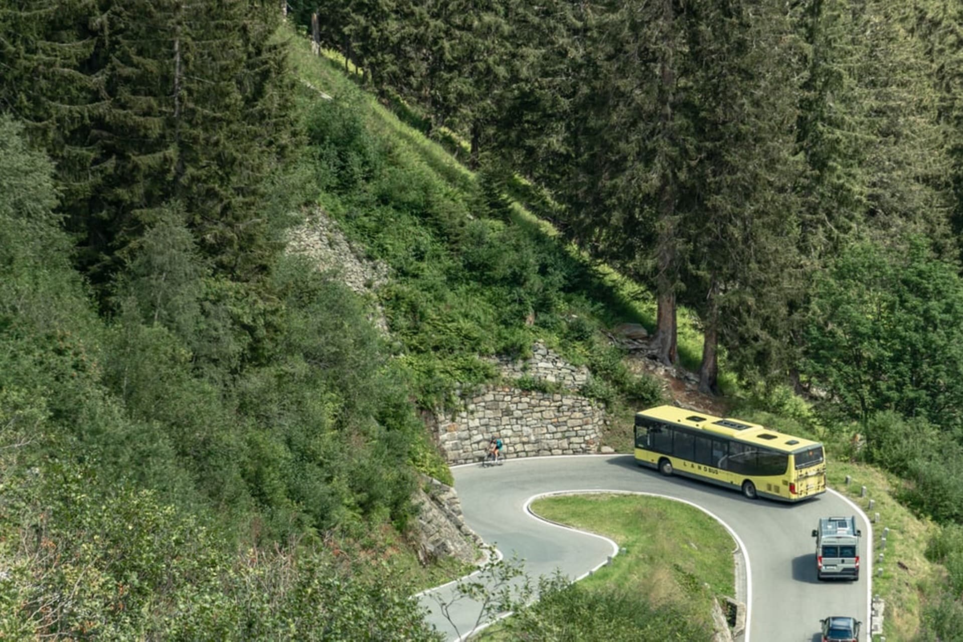 La icónica carretera alpina la Silvretta-Hochalpenstrasse estará cerrada al tráfico hasta al menos el año 2030