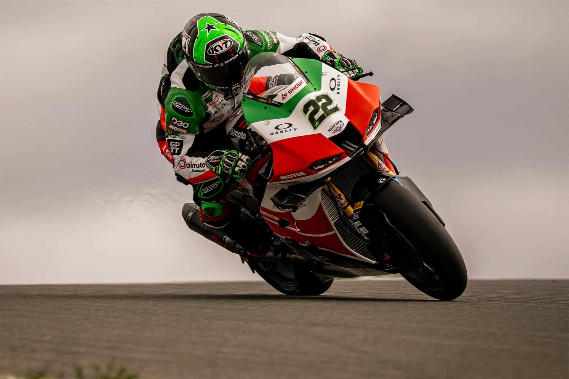 Test WSBK Portimao 2026 (día 1): La lluvia acecha, Lowes lidera y Bulega se va al suelo