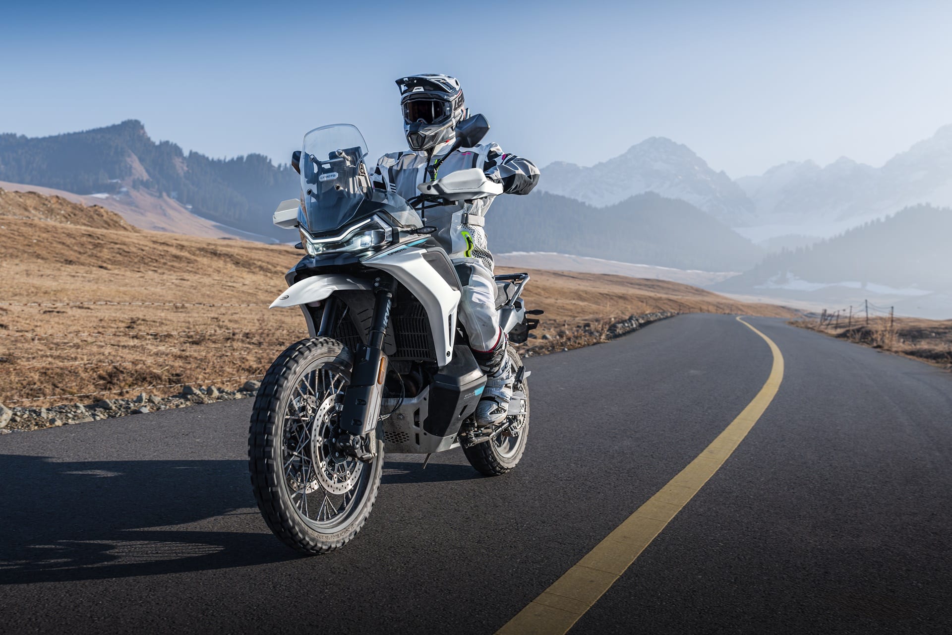 CFMoto 1000MT-X 2026