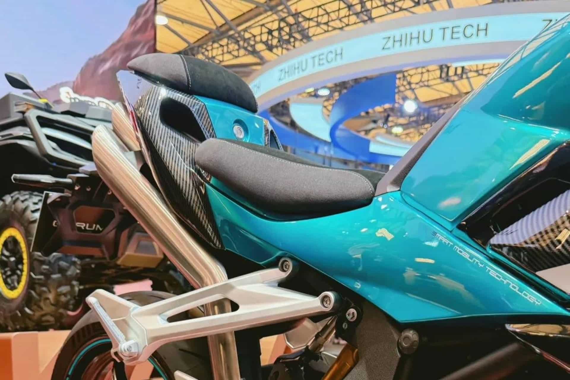 Guruma 1000RR: La deportiva china comandada por IA que se adapta a tu modo de pilotar