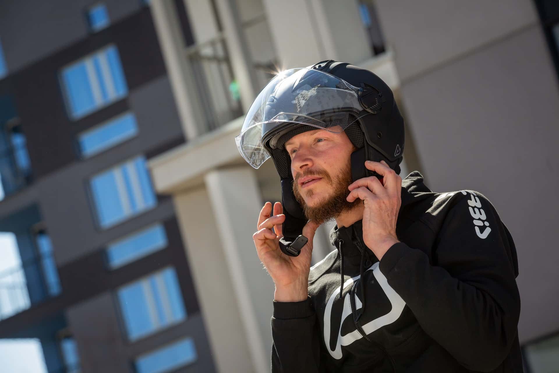 Nuevos Fly Hoodie y Levante de Acerbis: desarrollados para los urbanitas más exigentes