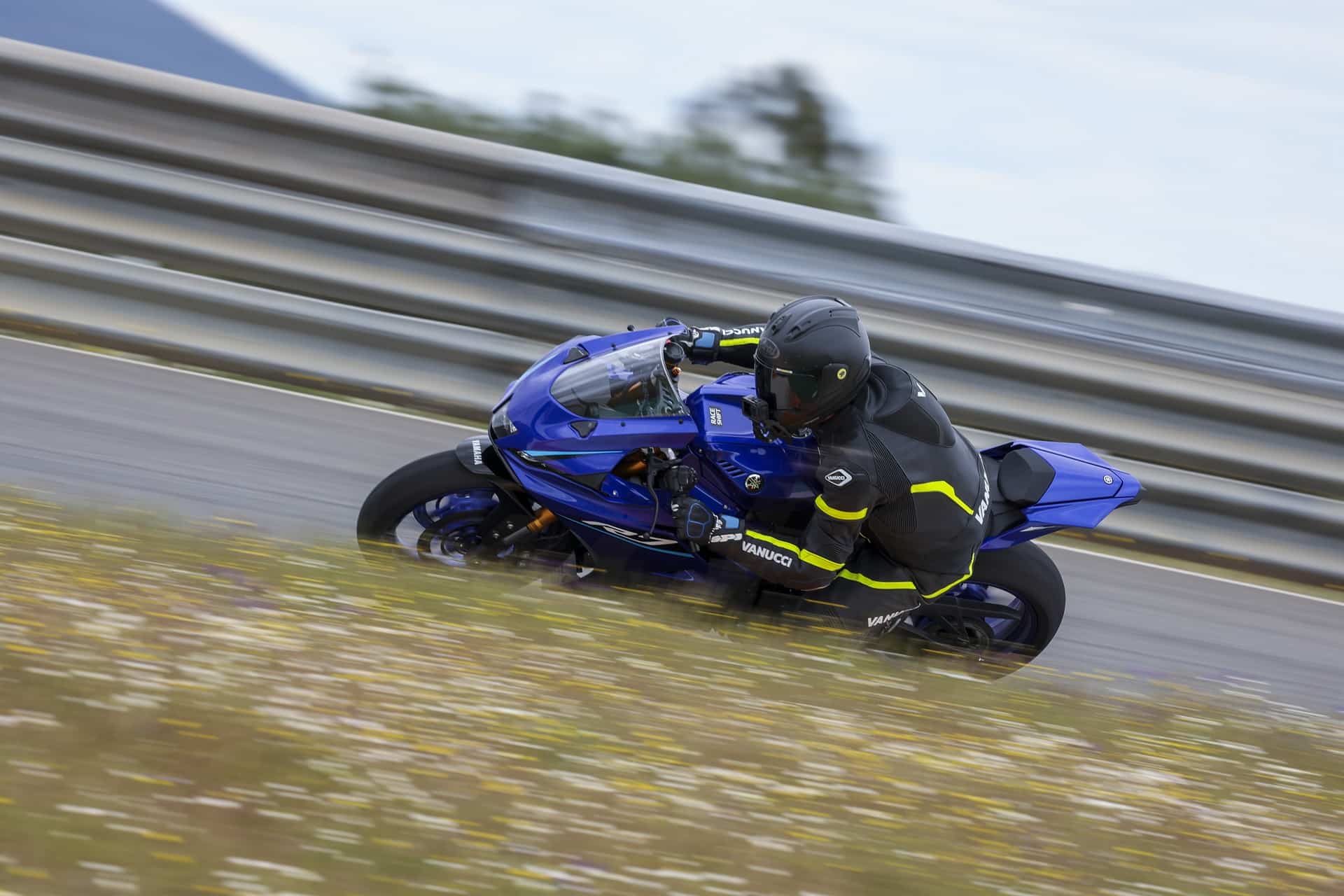 Prueba Yamaha R7 2026