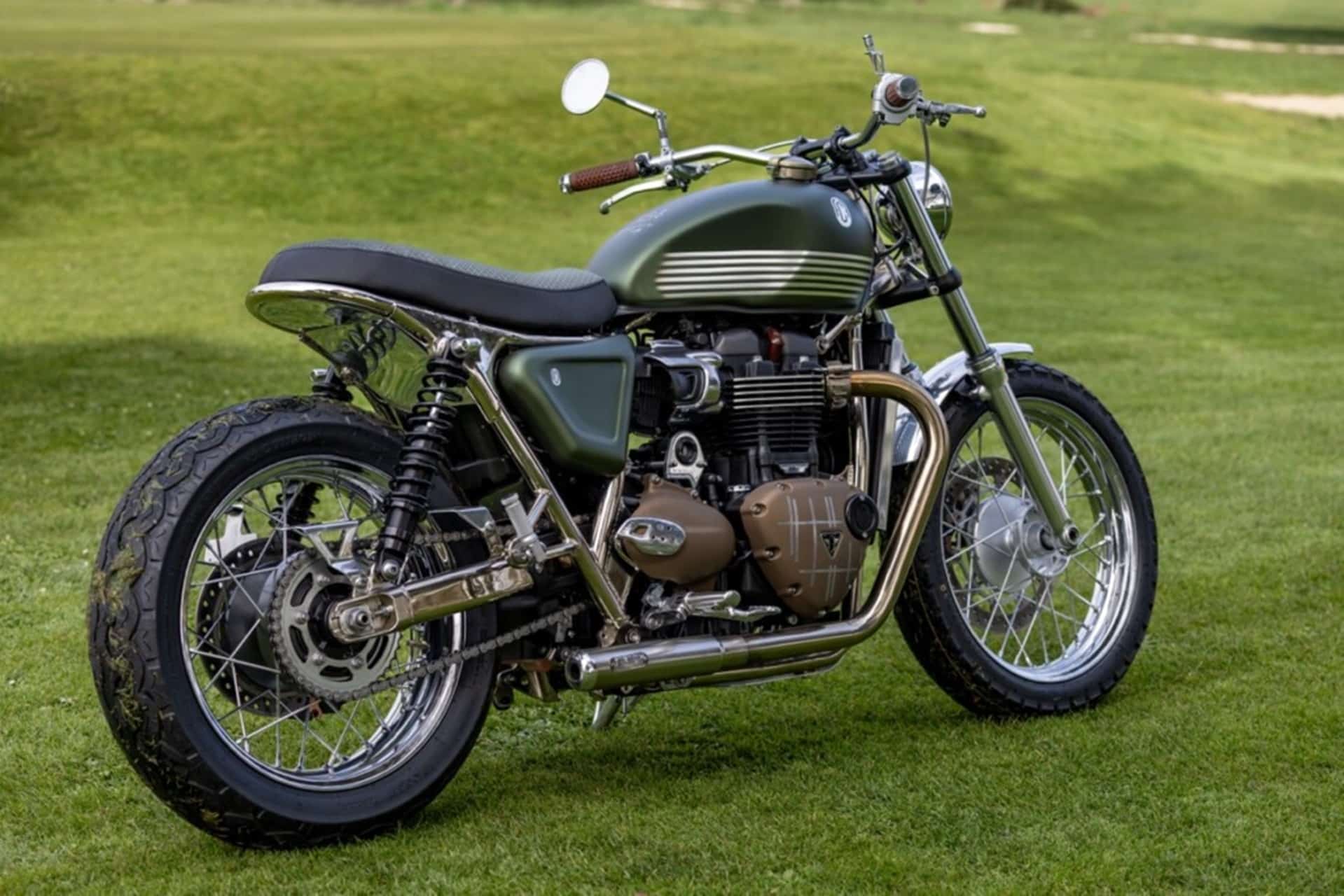 Triumph Bespoke 900 by FCR Original
