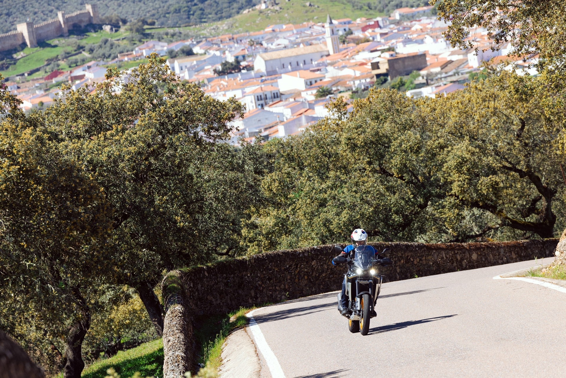 Prueba Kove 800X GT 2026