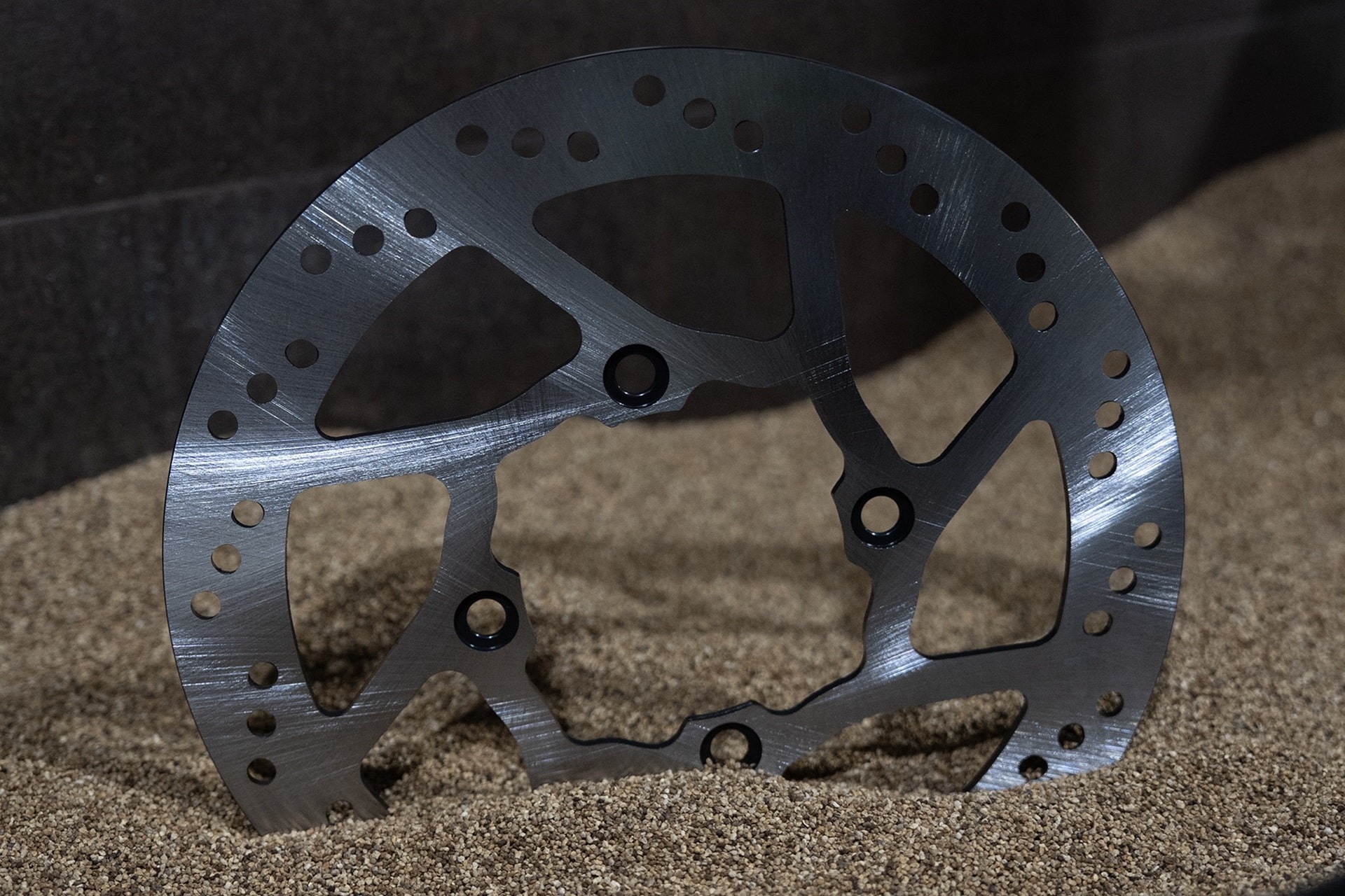 NG Brakes estrena sus nuevos discos de freno específicos para la Voge 800 Rally
