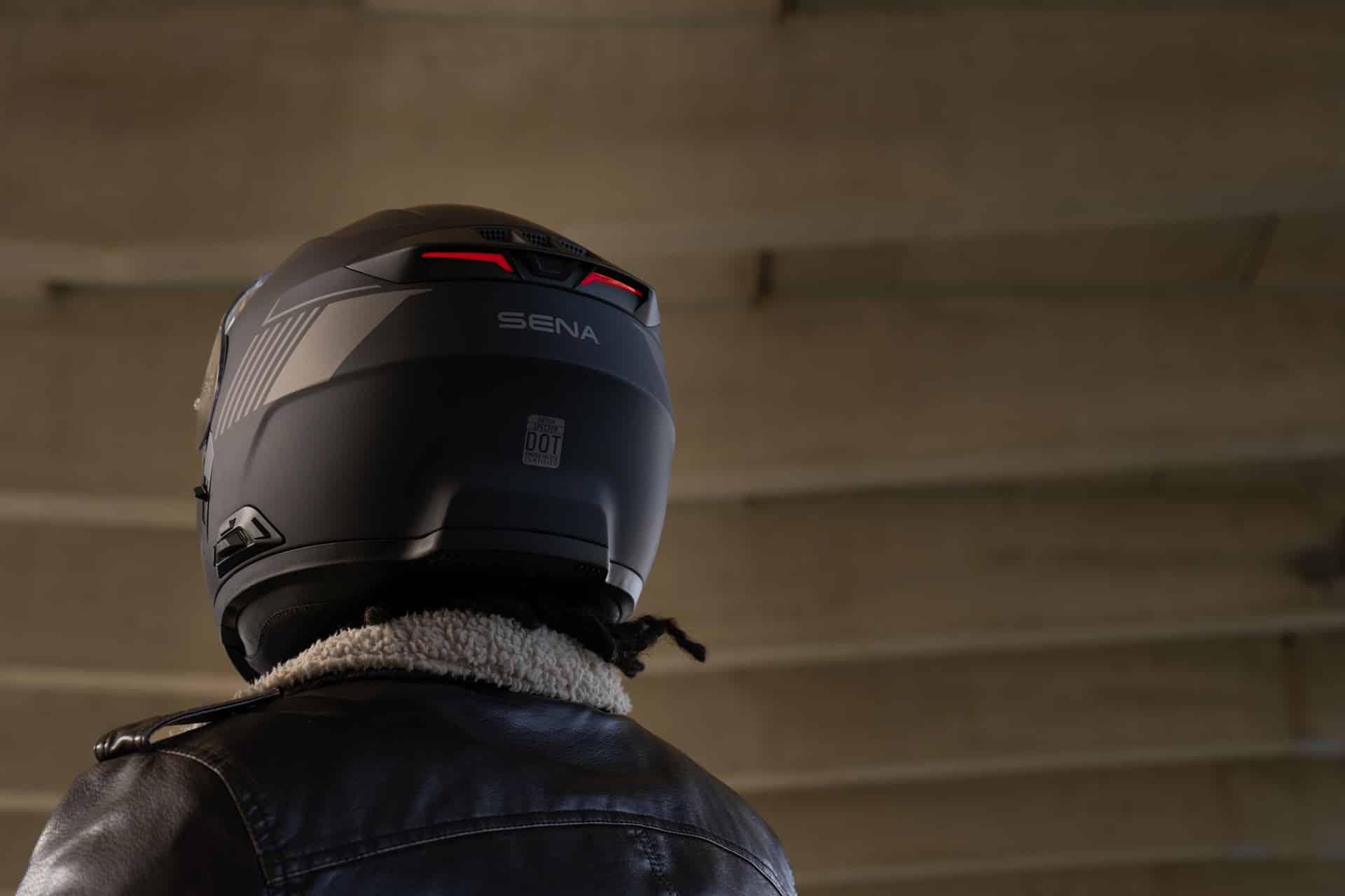 Sena Specter: Comunicación, navegación y audio como parte integral de la experiencia