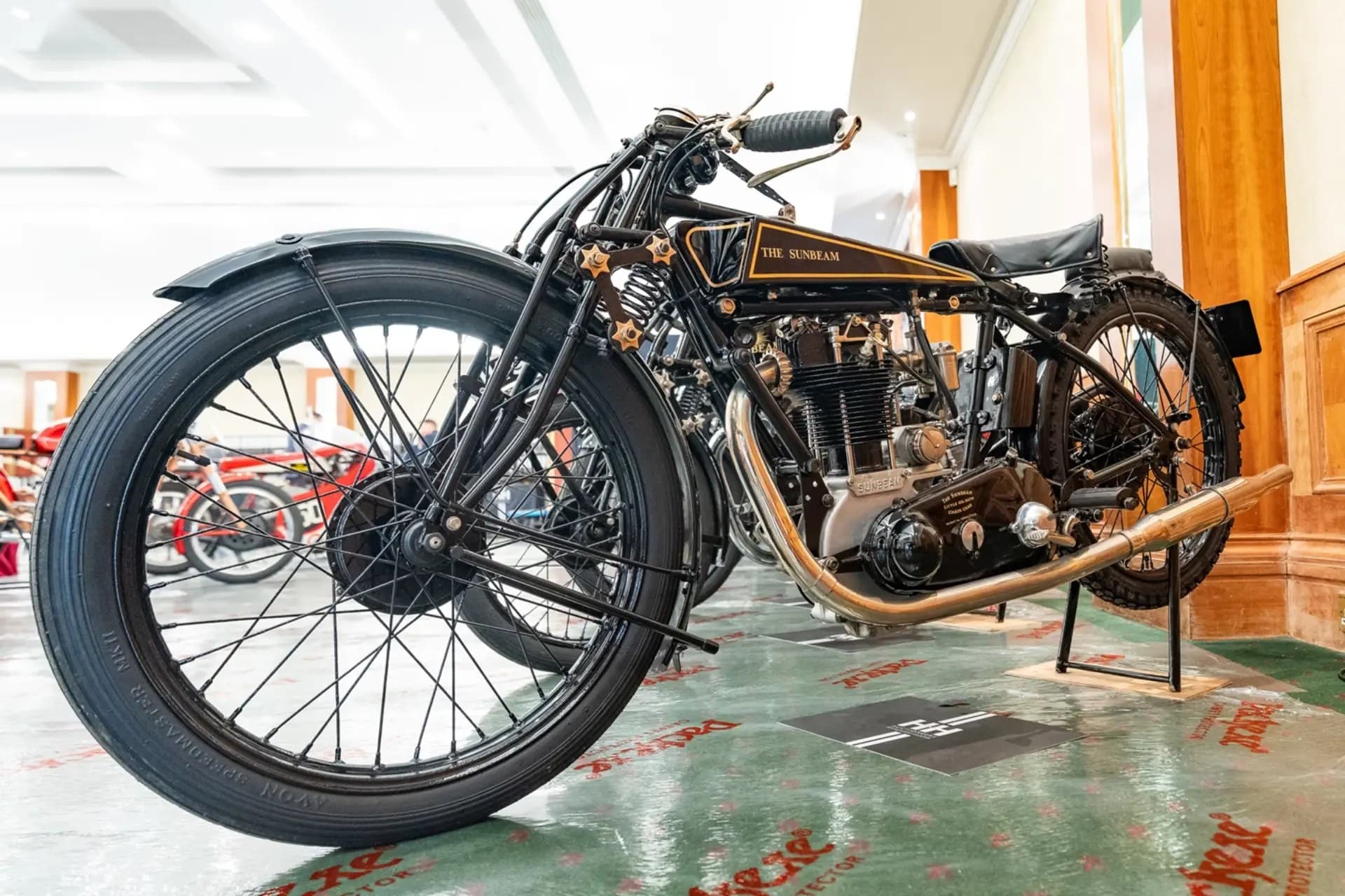 Subasta Museo Nacional de la Motocicleta UK