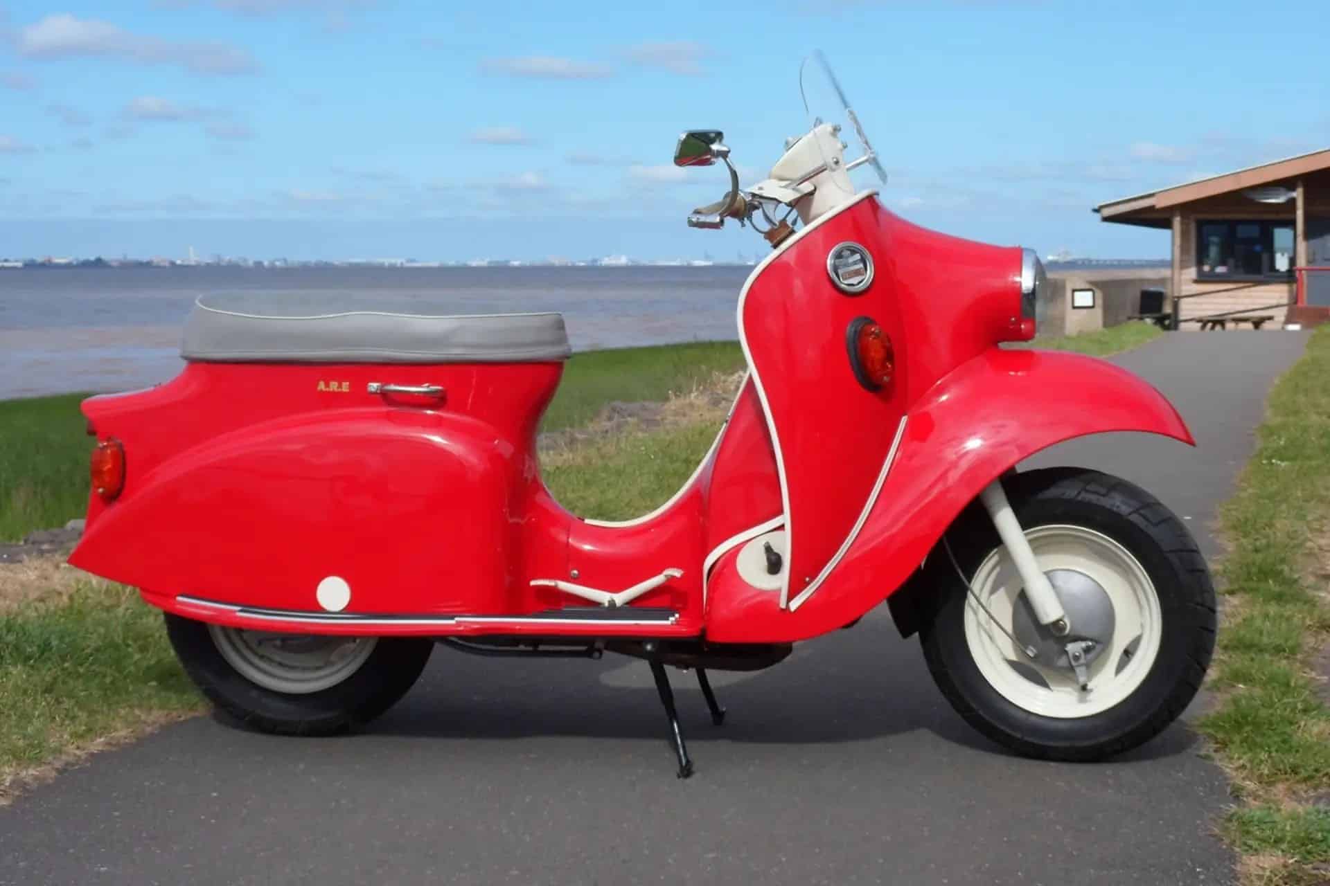 Subasta Museo Nacional de la Motocicleta UK