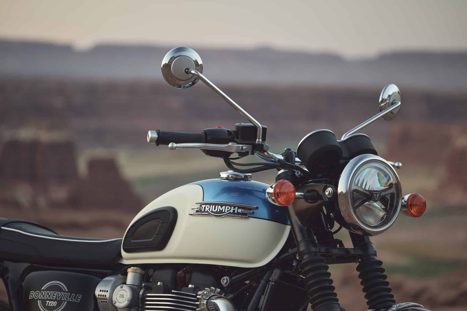 Triumph España da la bienvenida a la temporada 2026 con una gran fiesta simultánea y más de 20 nuevos modelos