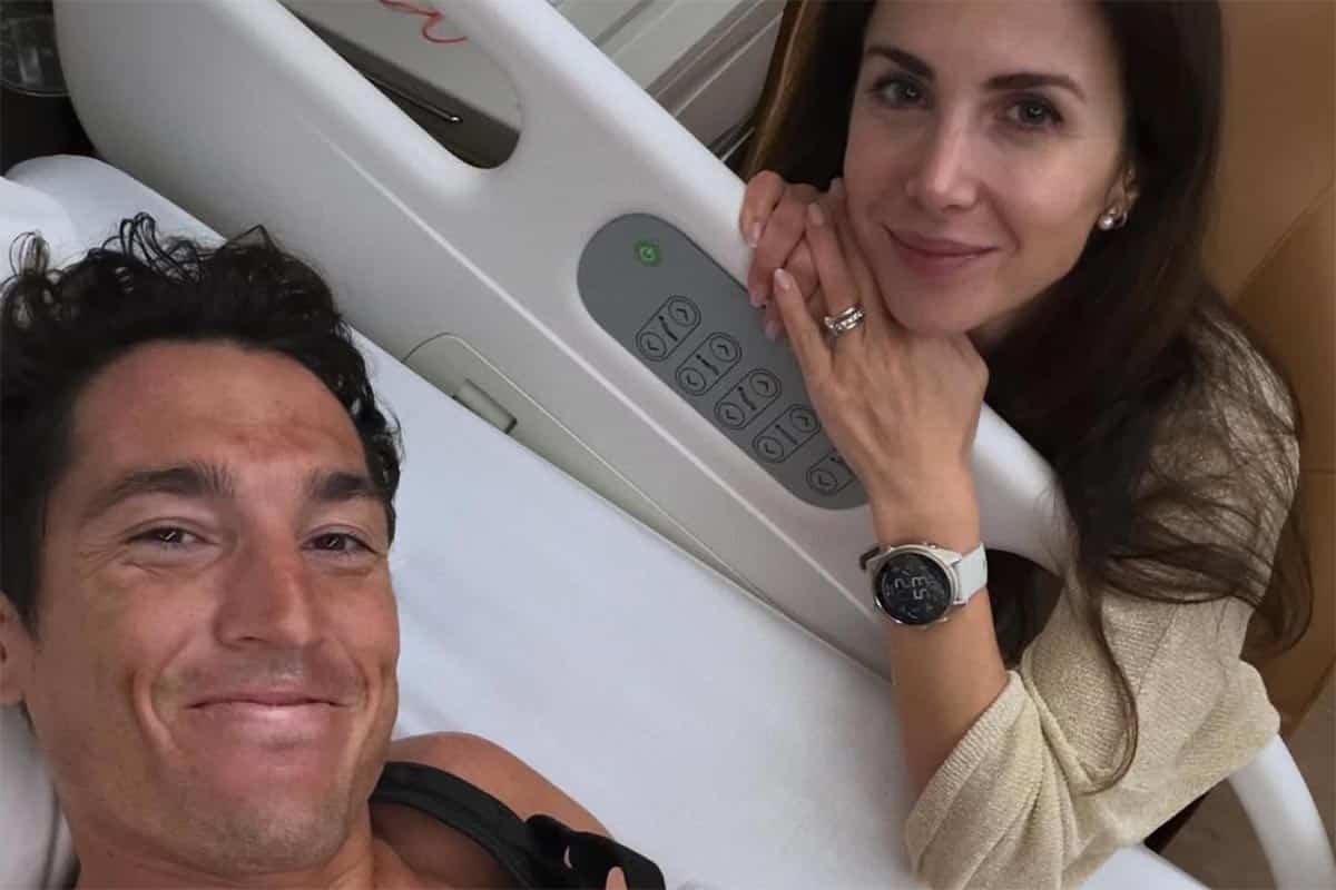 Laura, la mujer de Aleix, voló a Malasia para acompañar al piloto