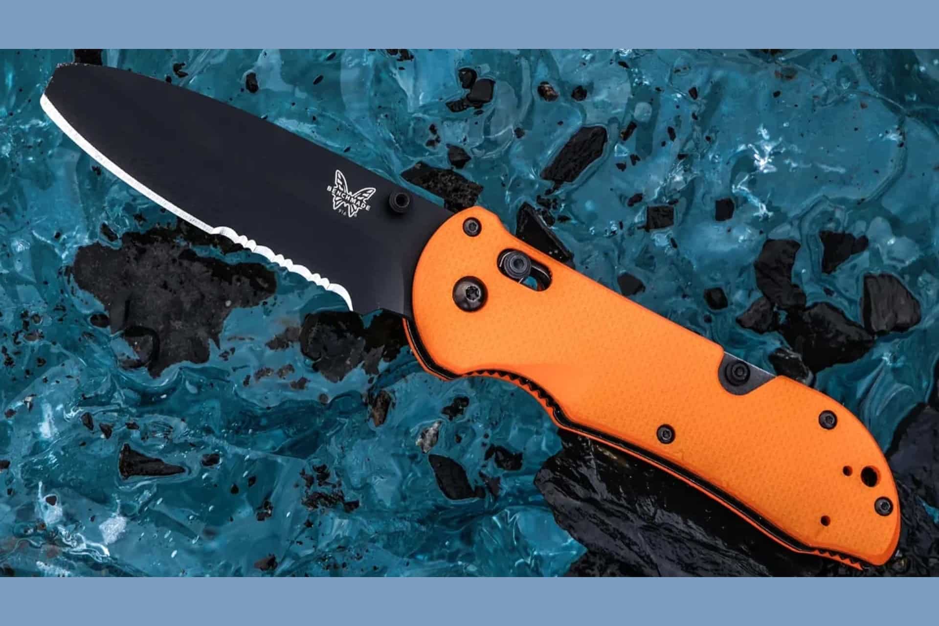 Benchmade Triage, la navaja igual de válida para viajar a la luna que en moto