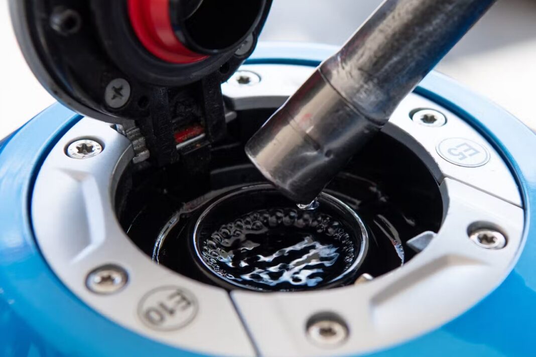 Depósito de gasolina - efecto Venturi