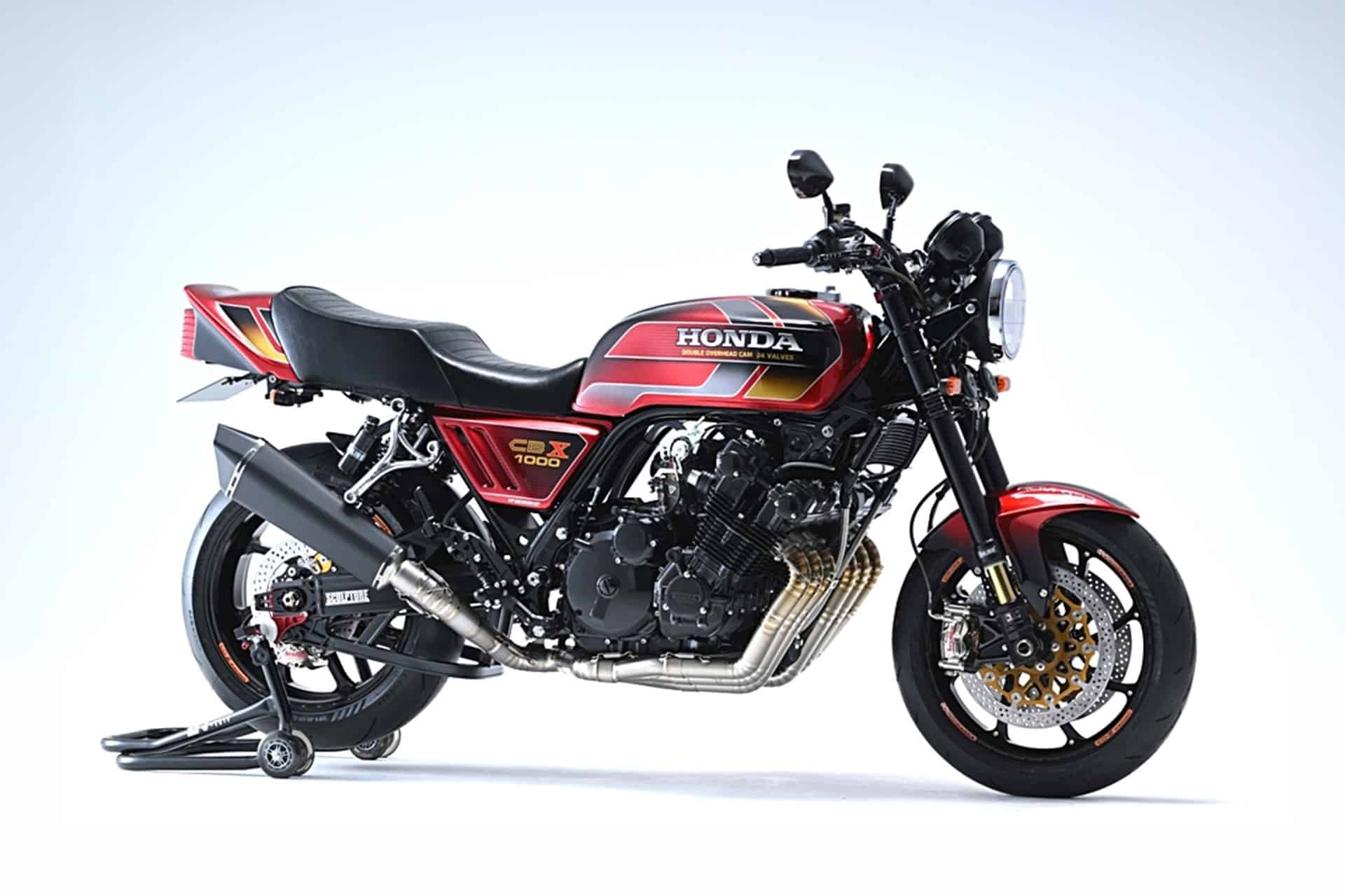 Honda CBX1000 RCM-693 by AC Sanctuary: Artesanía radical envuelta en un traje de lujo