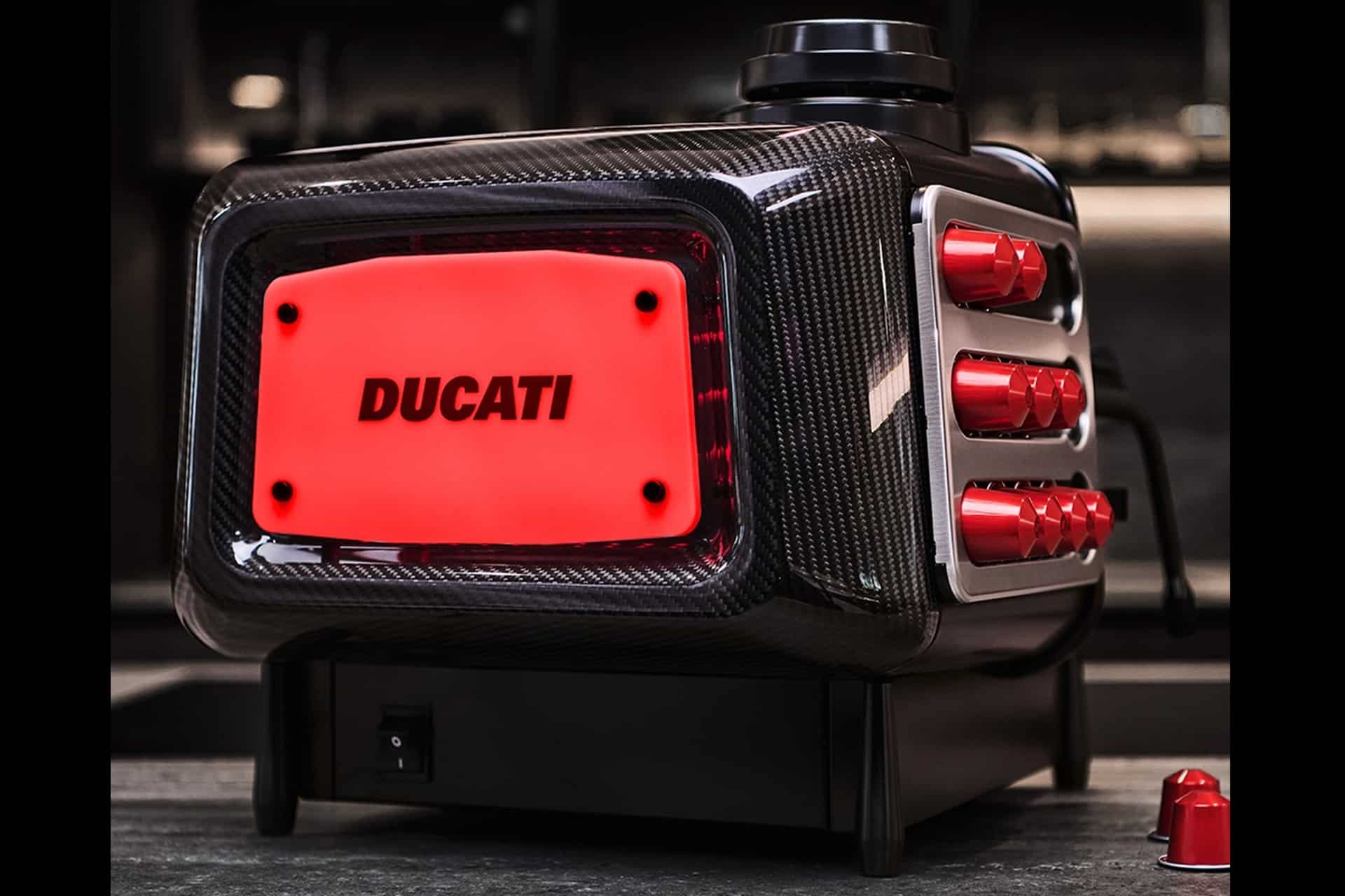 Barista M3 1926 Limited Edition by Ducati: excelencia del diseño suizo para celebrar 100 años de historia