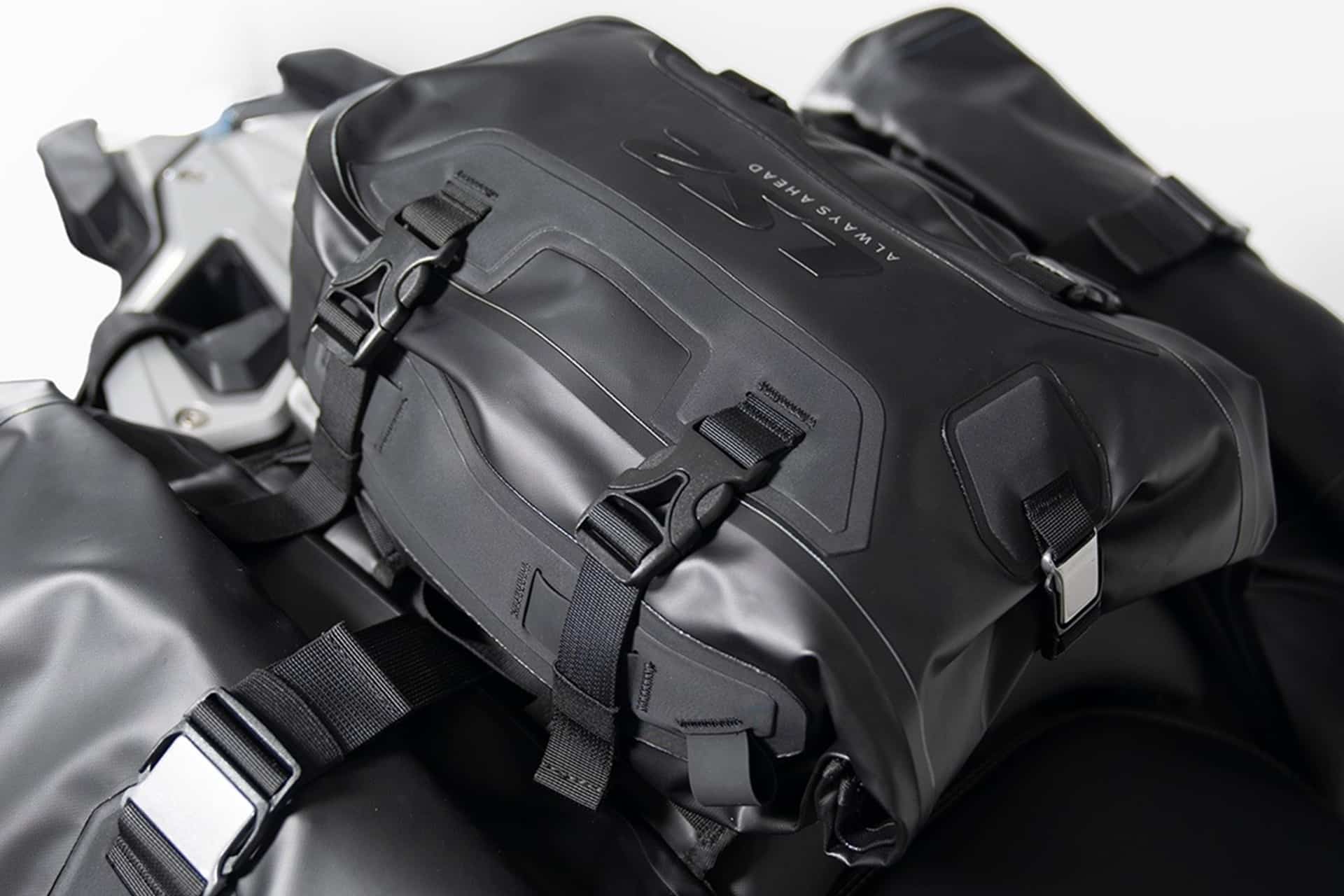 LS2 Move Ahead, la gama premium de equipaje para moto de la firma asiática