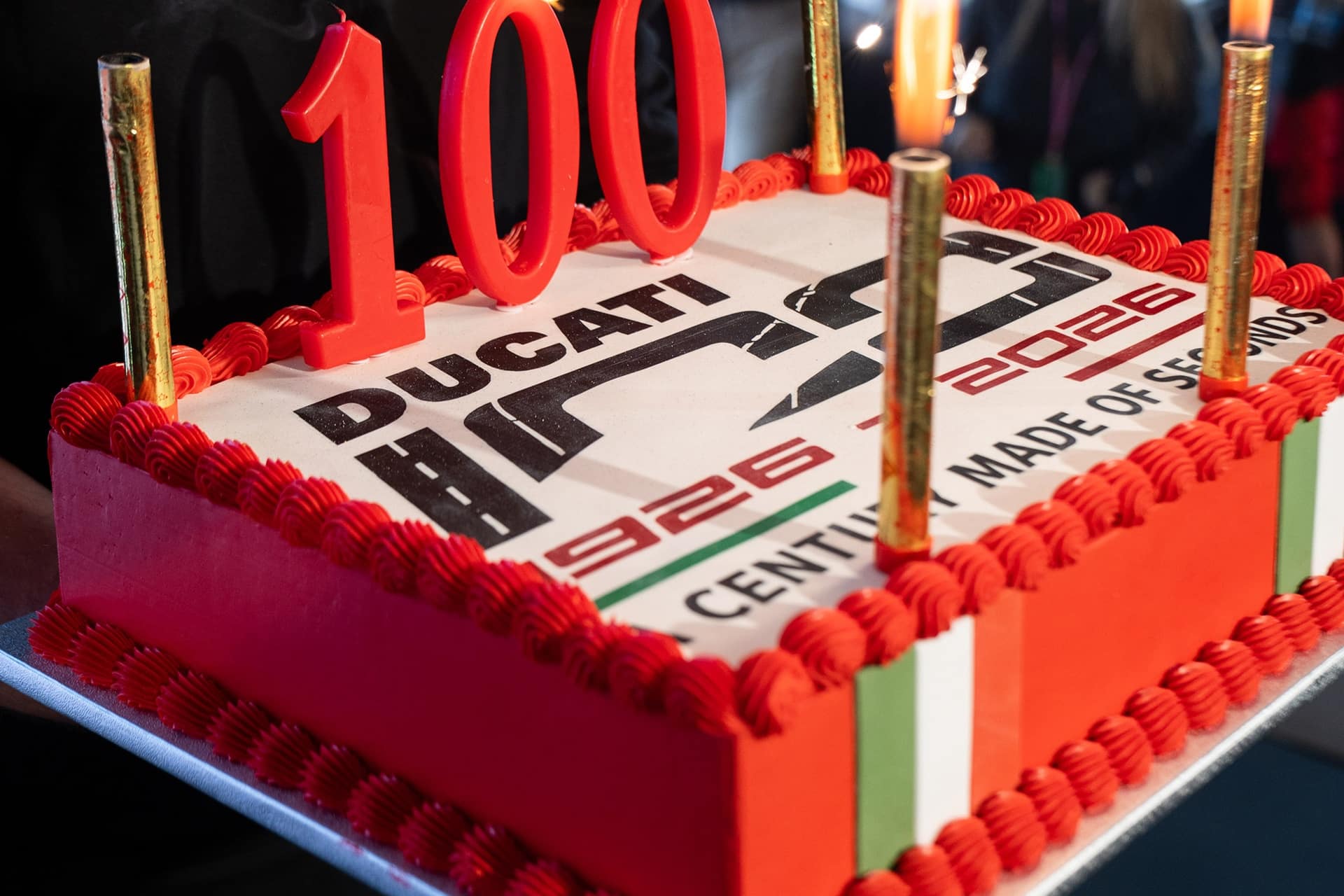 Ducati celebra su centenario en Catalunya con una caravana inolvidable