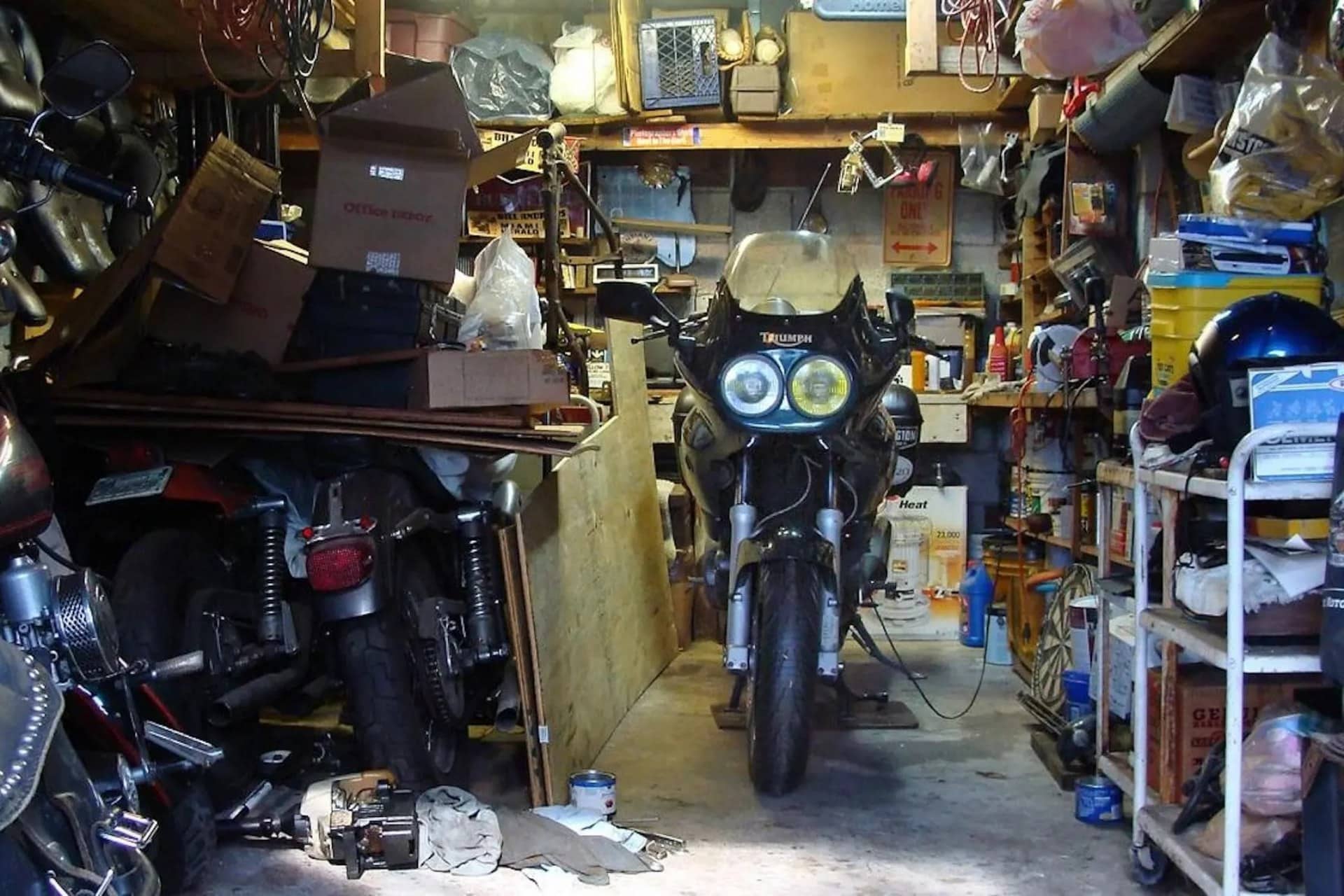 Garaje y motos