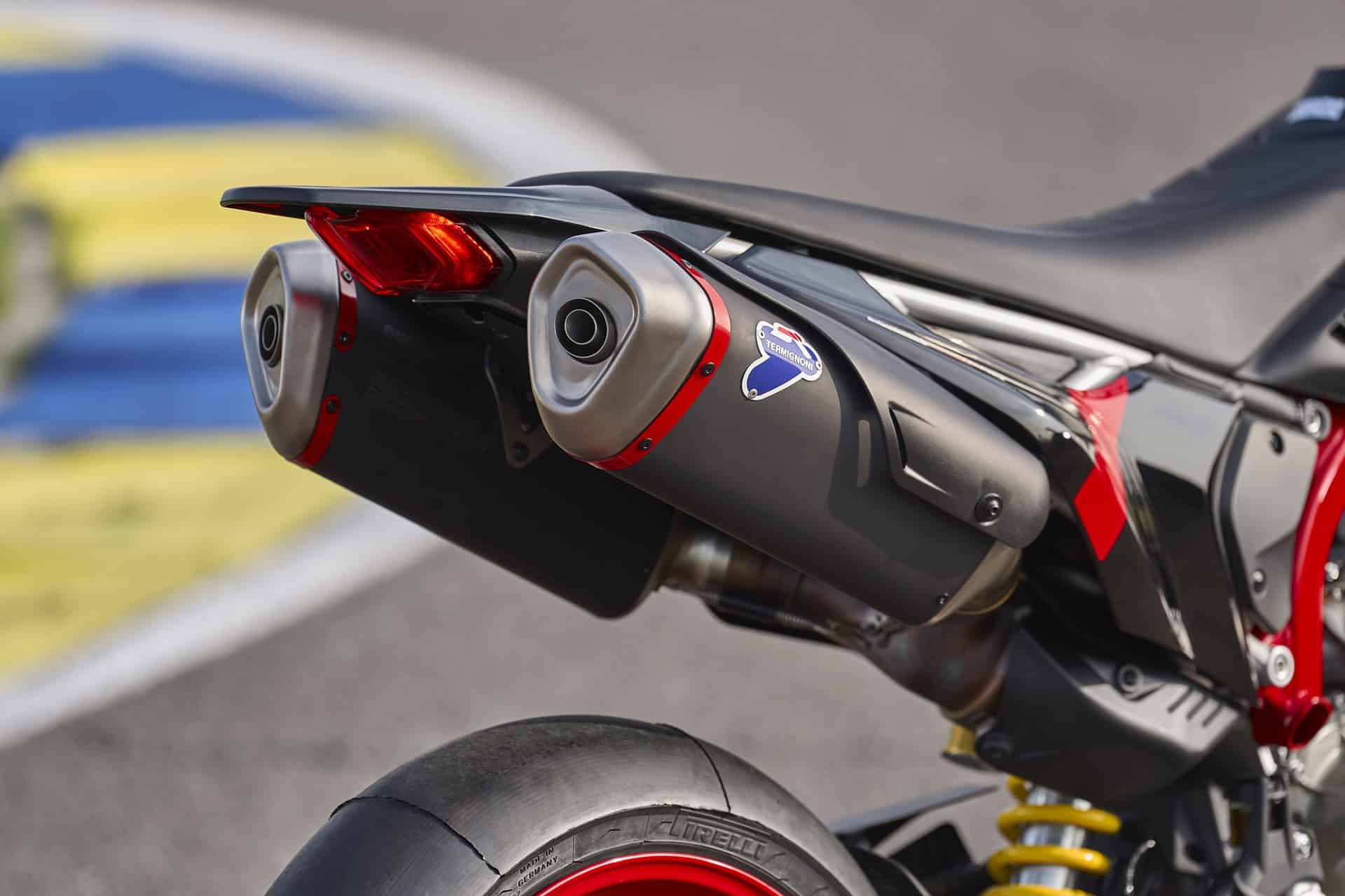 Nueva 698 Mono Nera: La gama Hypermotard de Ducati alcanza sube de nivel