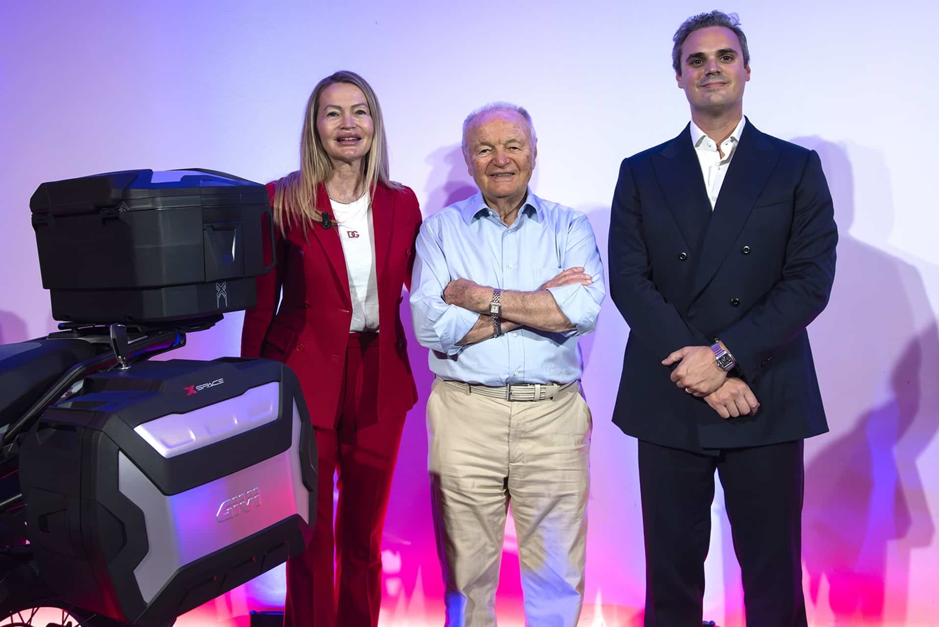 GIVI presenta su nuevo XSpace, el primer baúl expandible Monokey de la marca italiana