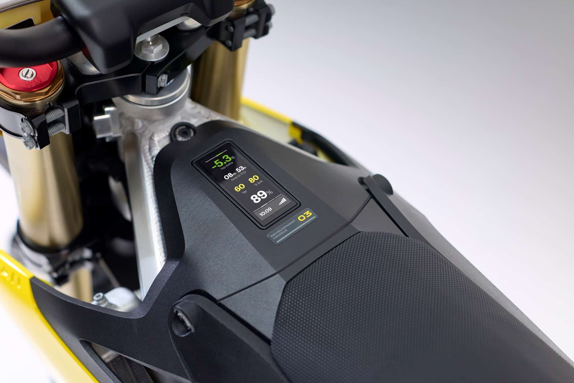 Radian EXR: la nueva enduro eléctrica con 70 CV y 1.060 Nm de par lista para la competición