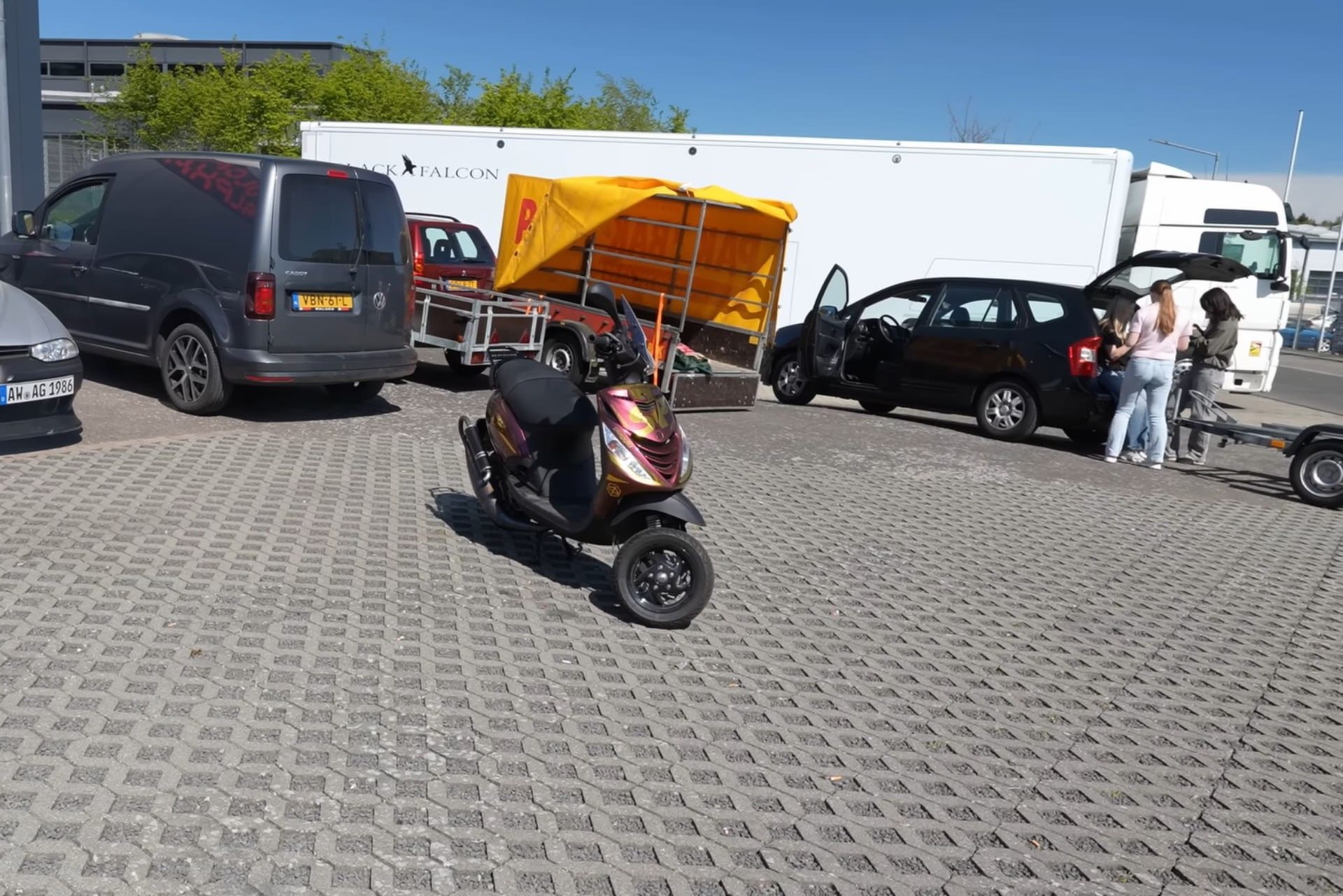 Scooter Nürburgring Anlassen