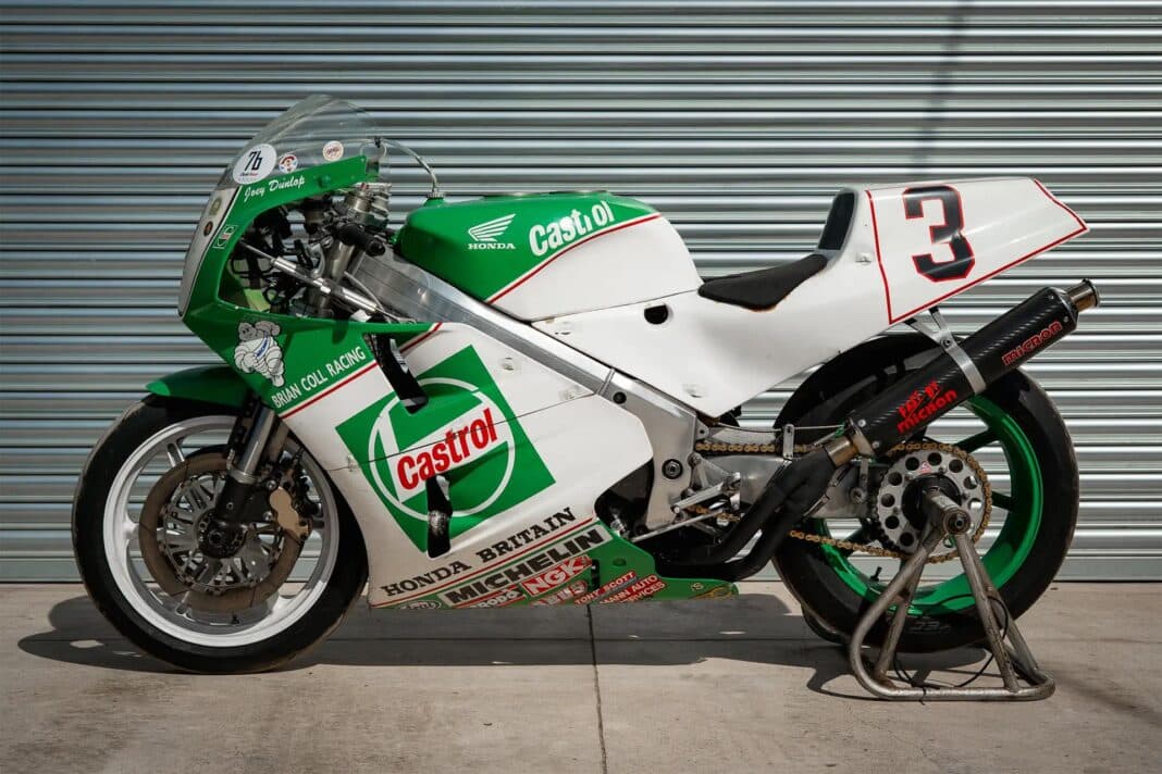 Esta Honda VFR750R RC30 es ex de Dunlop, Hislop y Jefferies y ahora puede ser tuya