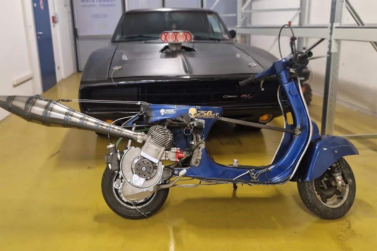 Es una Vespa, sí, pero tiene más de 100 CV y roza los 200 km/h de punta