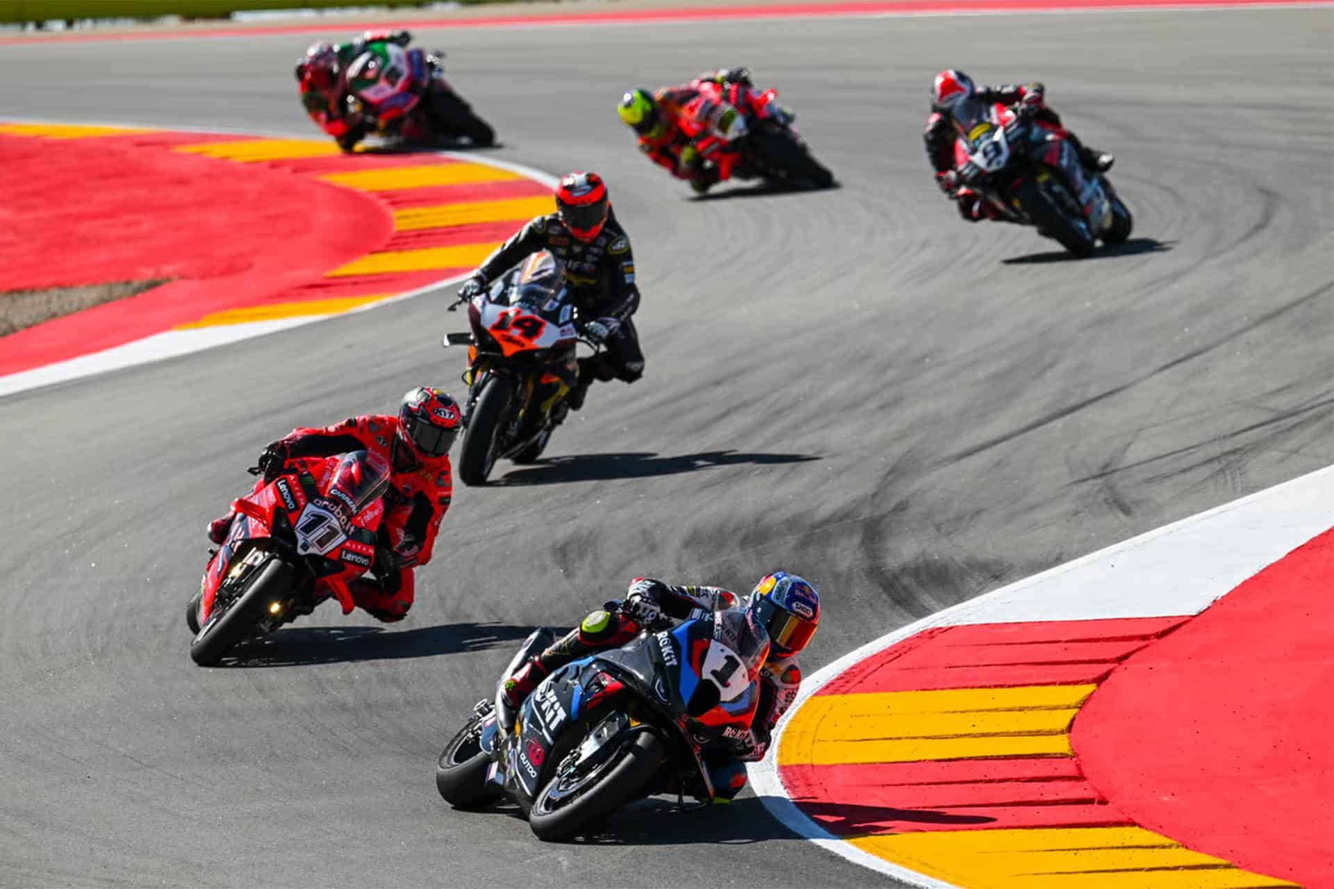Un rato antes, los pilotos habrán disputado la primera carrera del fin de semana