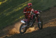 Ducati Desmo250 MX: 15.000 rpm de pura adrenalina en “modo desmo”