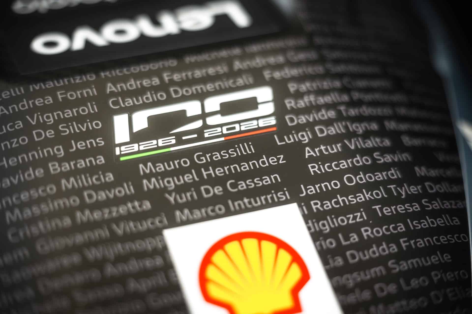 Las Ducati Desmosedici GP oficiales se visten de Centenario durante la celebración del GP de Italia