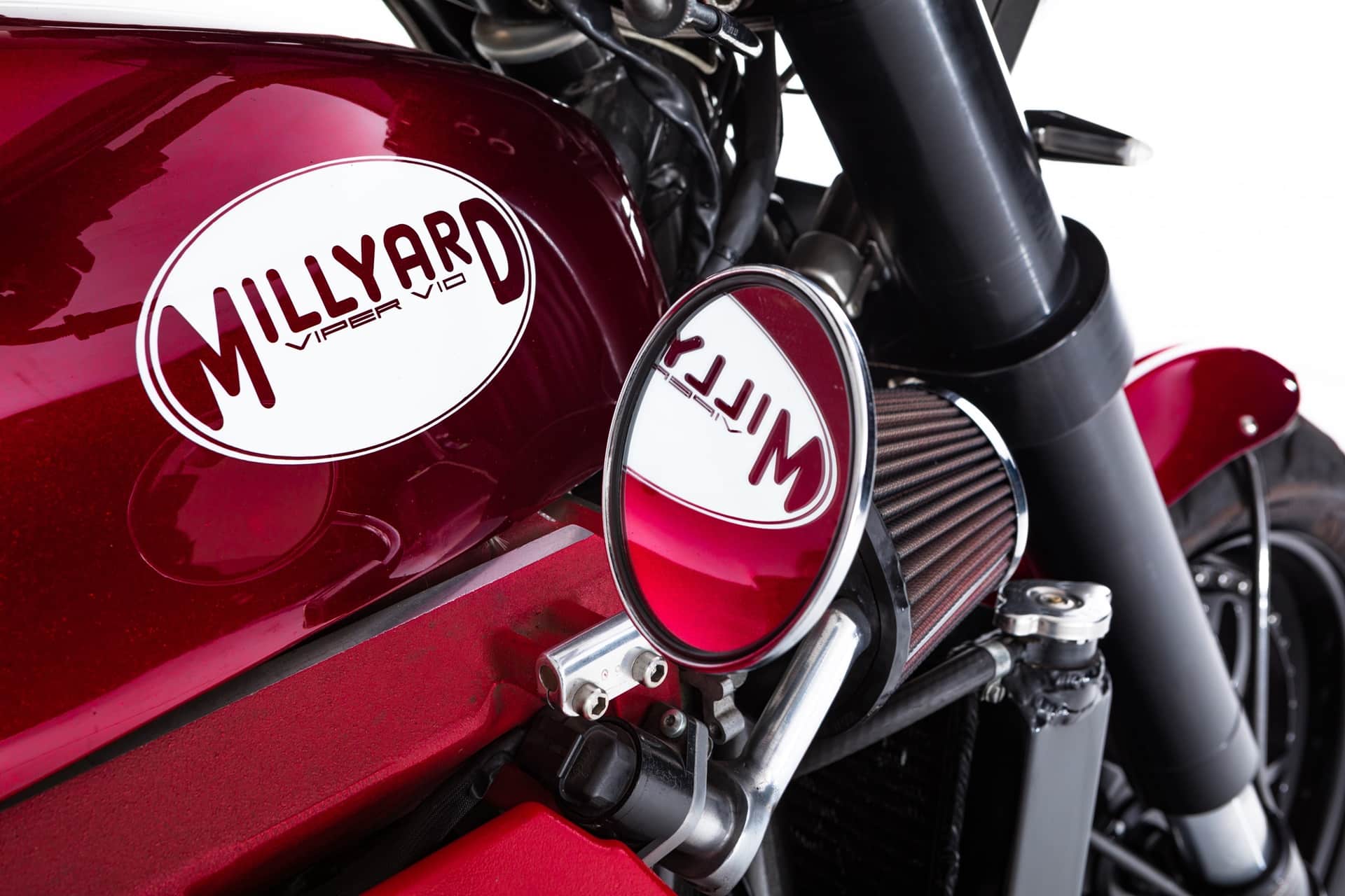 Sale a subasta una de las motocicletas más exclusivas del planeta: la Millyard Viper V10