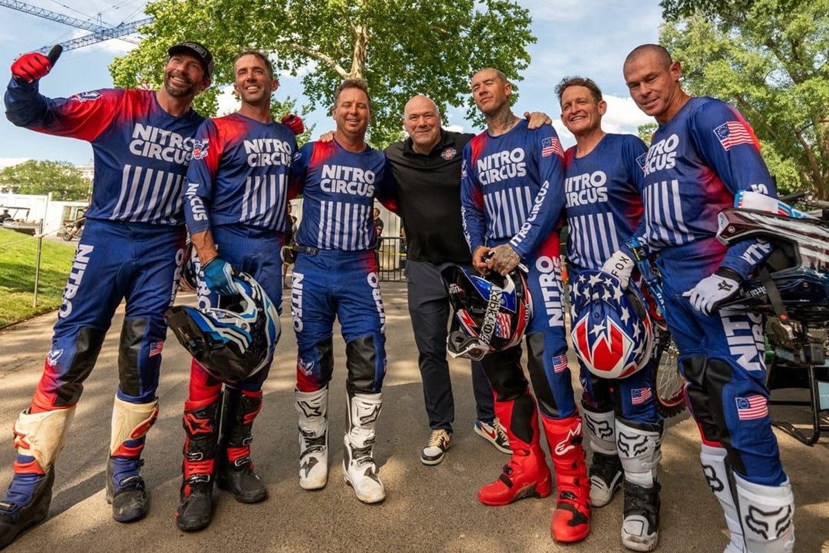 Travis Pastrana convierte el jardín de la Casa Blanca en su circuito particular de acrobacias