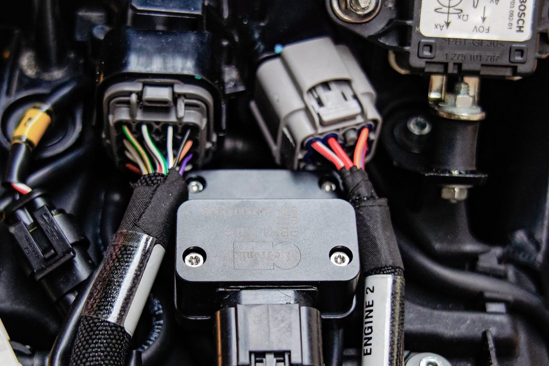 El equipo Barni Spark Racing Team y Mectronik presentan el nuevo kit electrónico de competición para la Ducati Panigale V4
