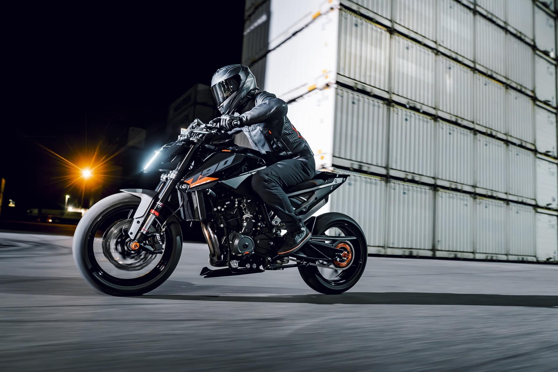 KTM 790 Duke 2027