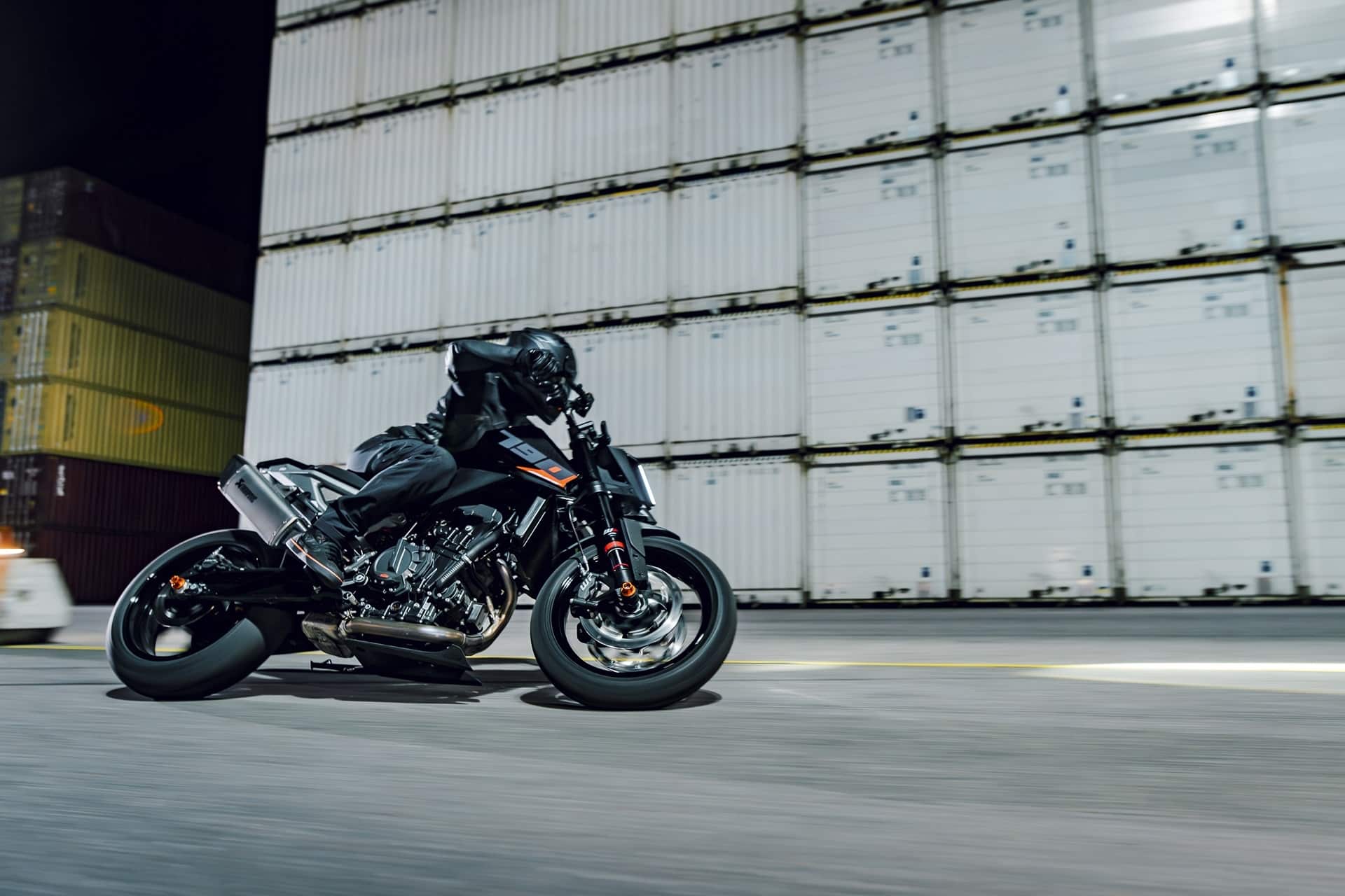 KTM 790 Duke 2027
