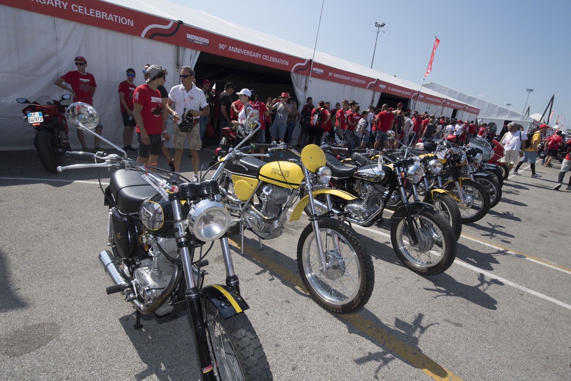 Ducati rinde homenaje a sus raíces en la WDW 2026 con un espacio específico: el Heritage Village
