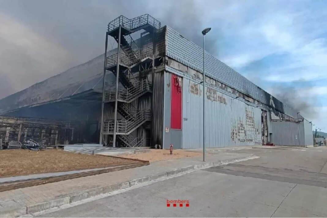 Honda confirma daños considerables en su área logística tras el incendio en Barcelona
