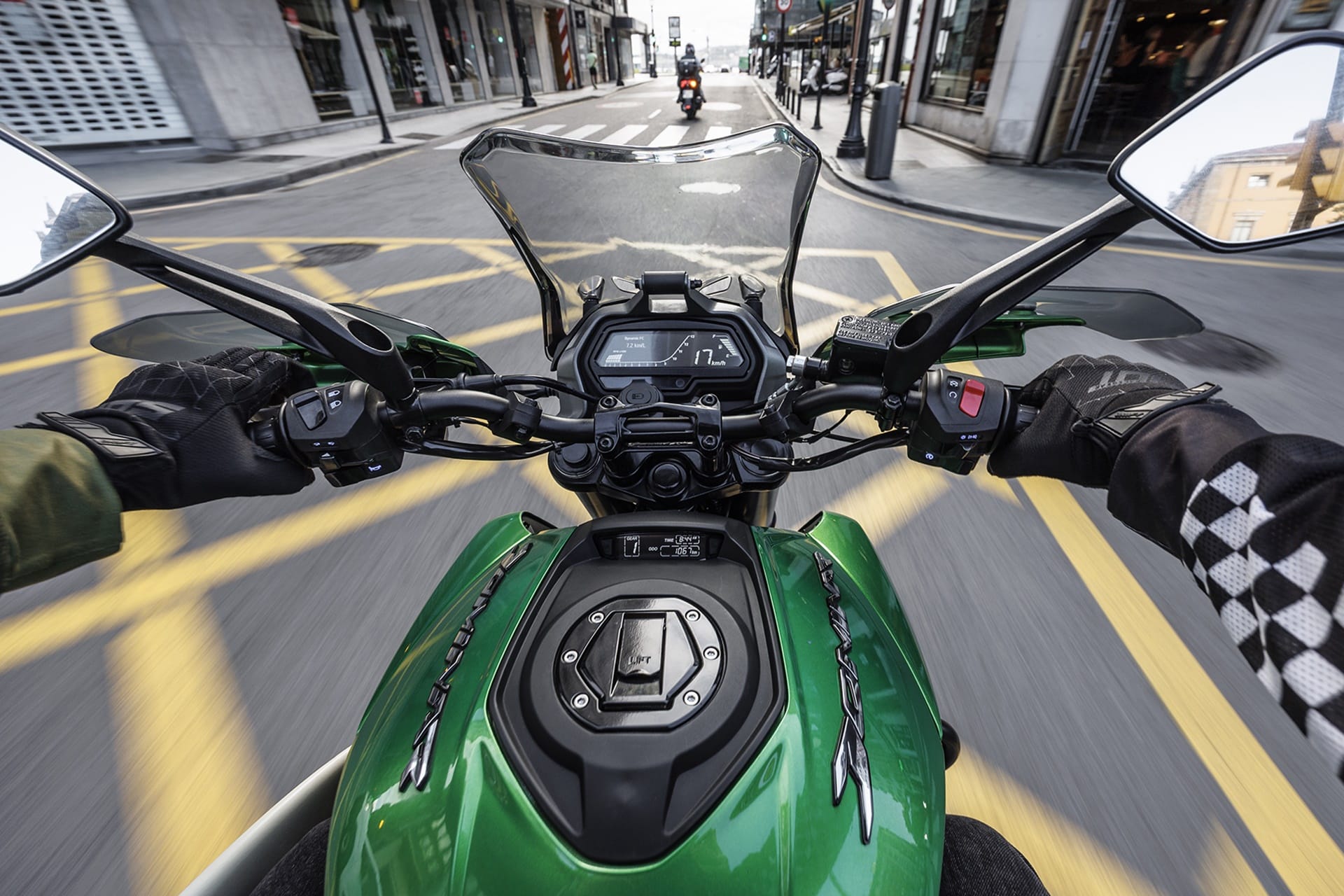 Solo Moto Weekend 2026 se convierte en el gran epicentro del test ride de Bajaj en España